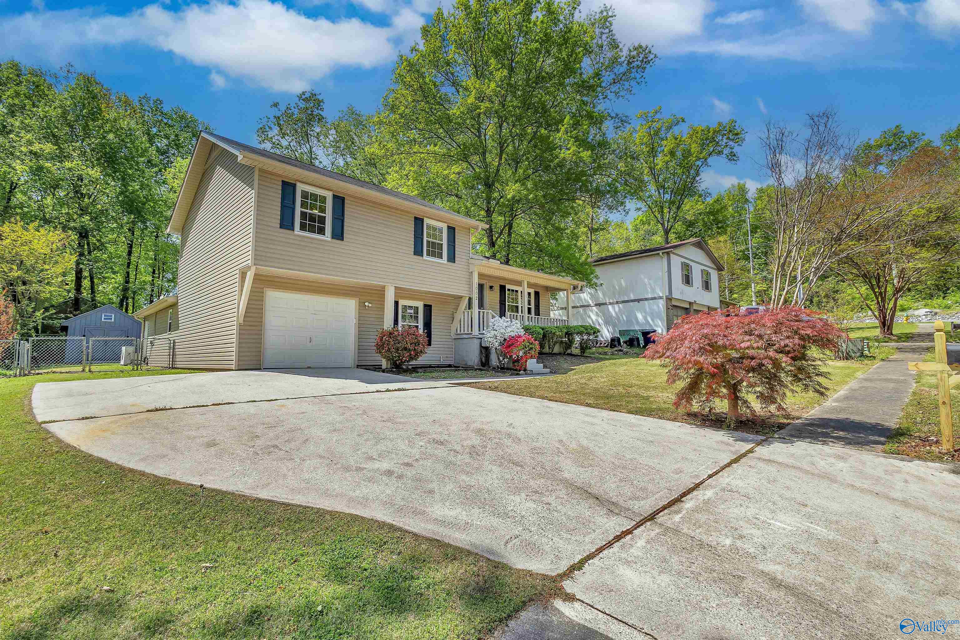 1002 Vicksburg Lane, Huntsville, Alabama image 3