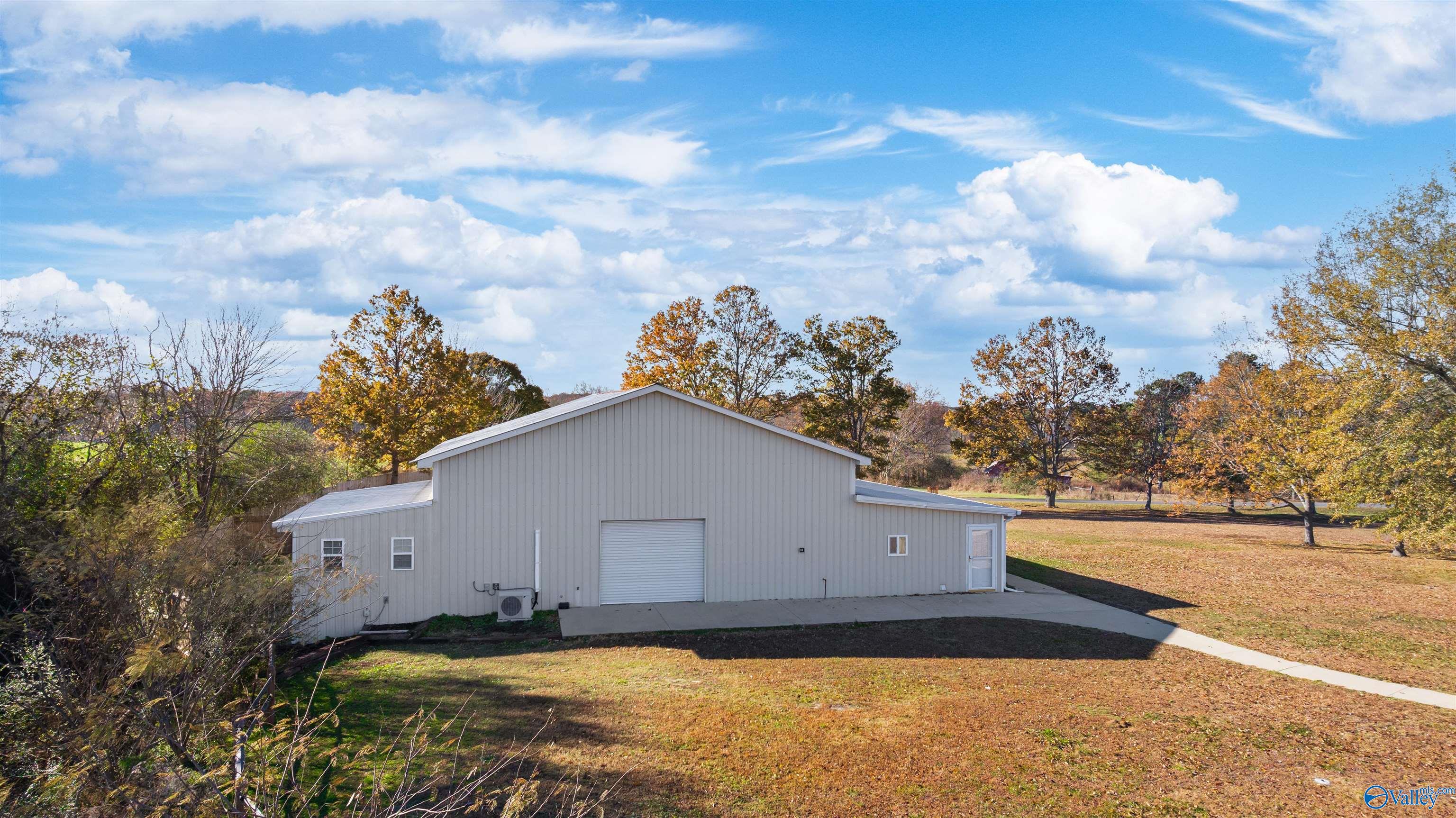 649 County Road 62, Collinsville, Alabama image 12