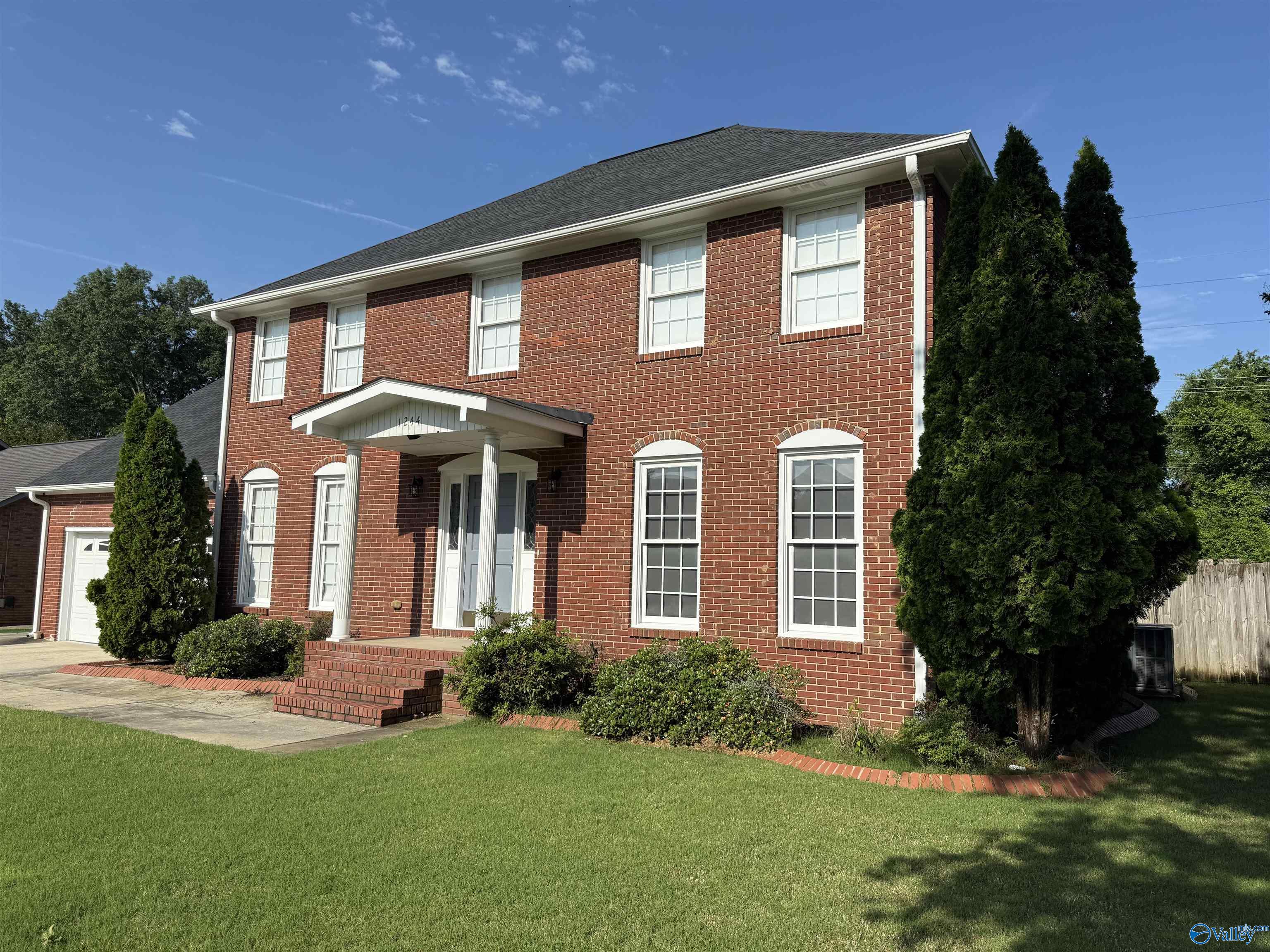 1244 Brandywine Lane, Decatur, Alabama image 3