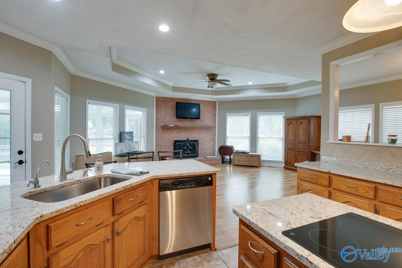 14850 Creek Lane, Athens, Alabama image 11