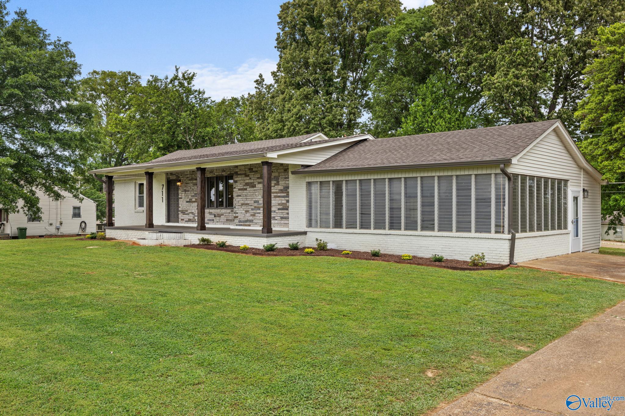 711 Ford Avenue, Muscle Shoals, Alabama image 2