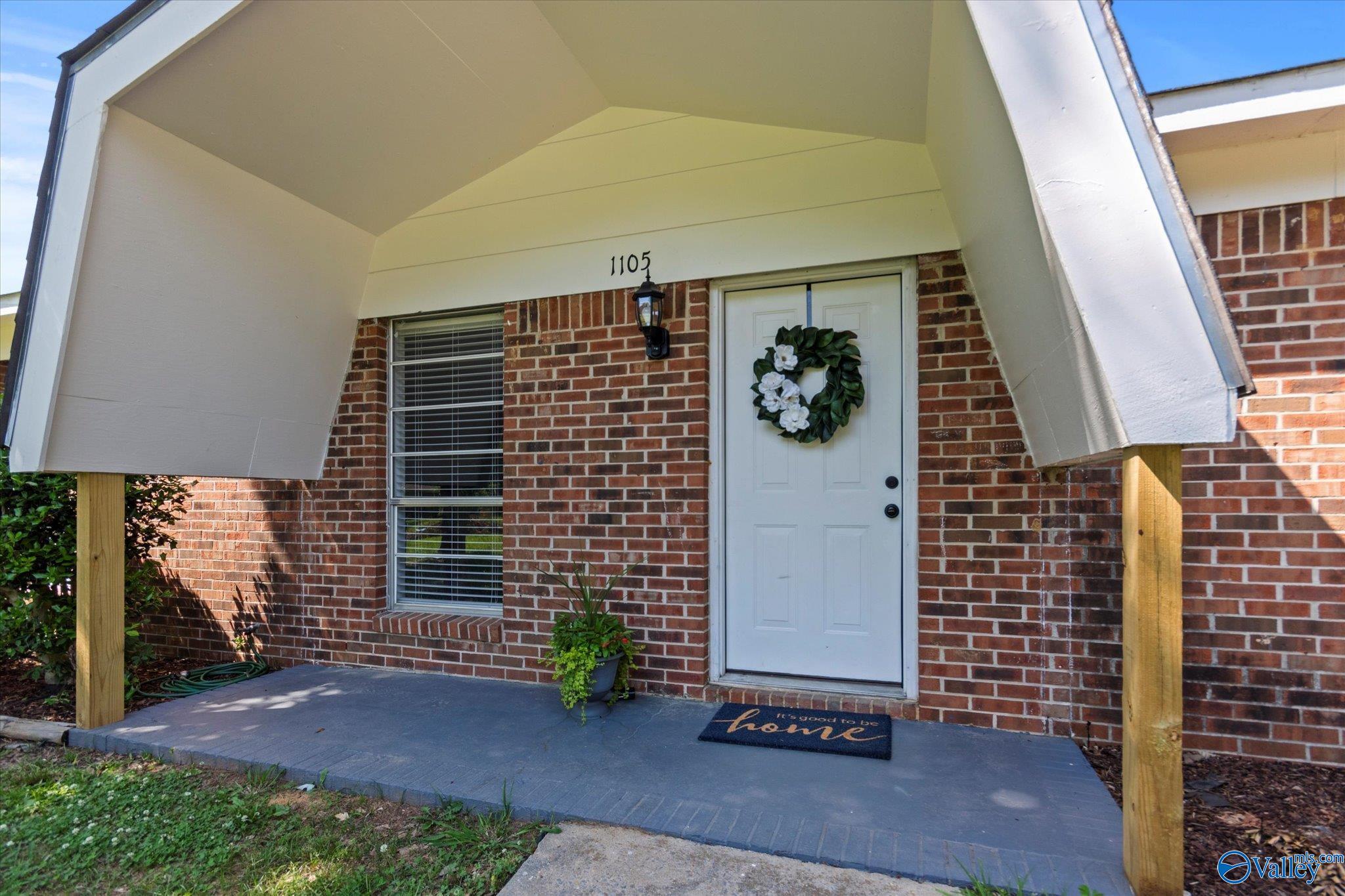 1105 Oakwood Street, Hartselle, Alabama image 2