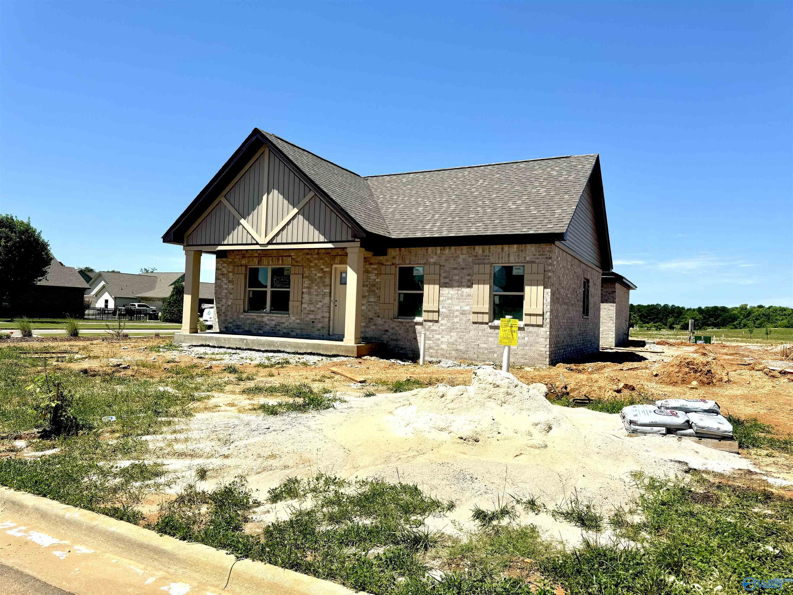 17347 Chelsea Street, Athens, Alabama image 1