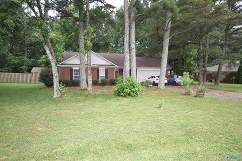 Homes For Sale - 112 Silver Poplar Place<br/> Harvest, AL 35749