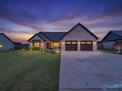 Homes For Sale - 342 Ranch Road<br/> Dekalb County, Rainsville, AL 35986