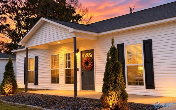 7570 HUSTLEVILLE RD, ALBERTVILLE, AL 35951 - Image fd2b794258908edf2c6f785e5f133d9f/3100208760