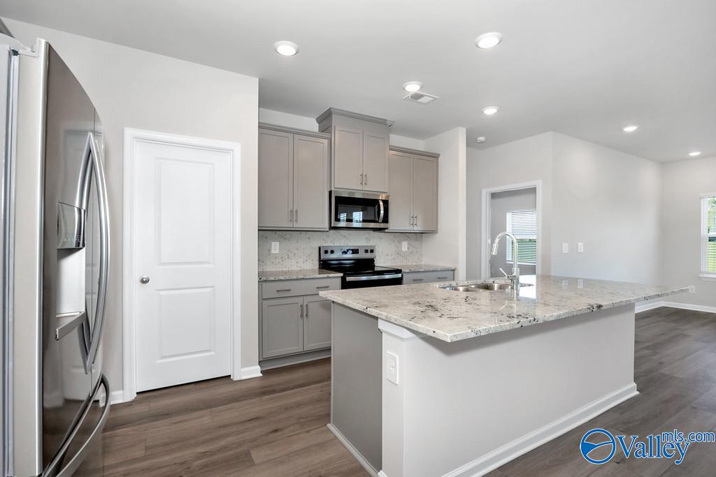14787 Lapwing Cove