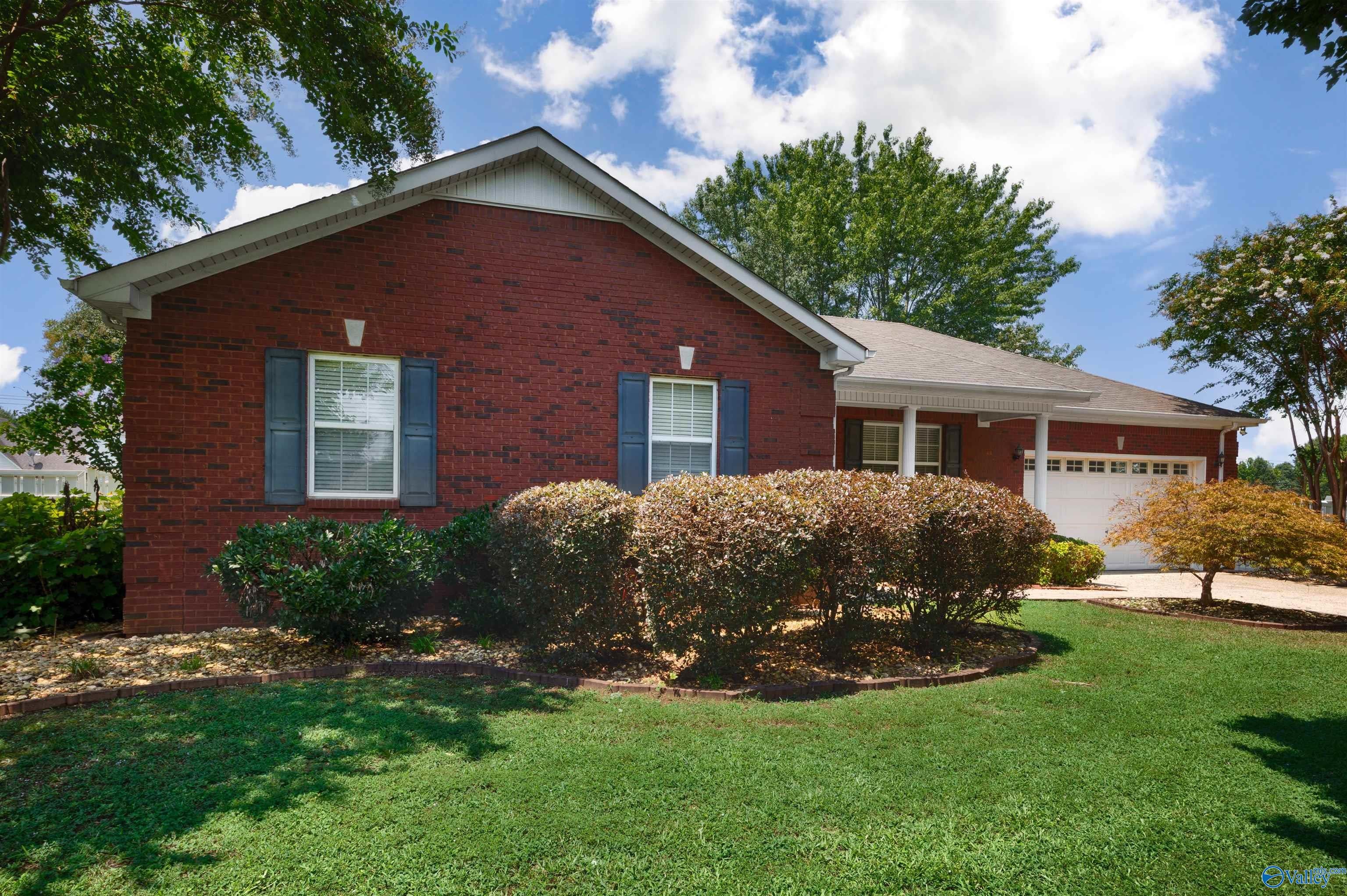 1702 Bellview Drive