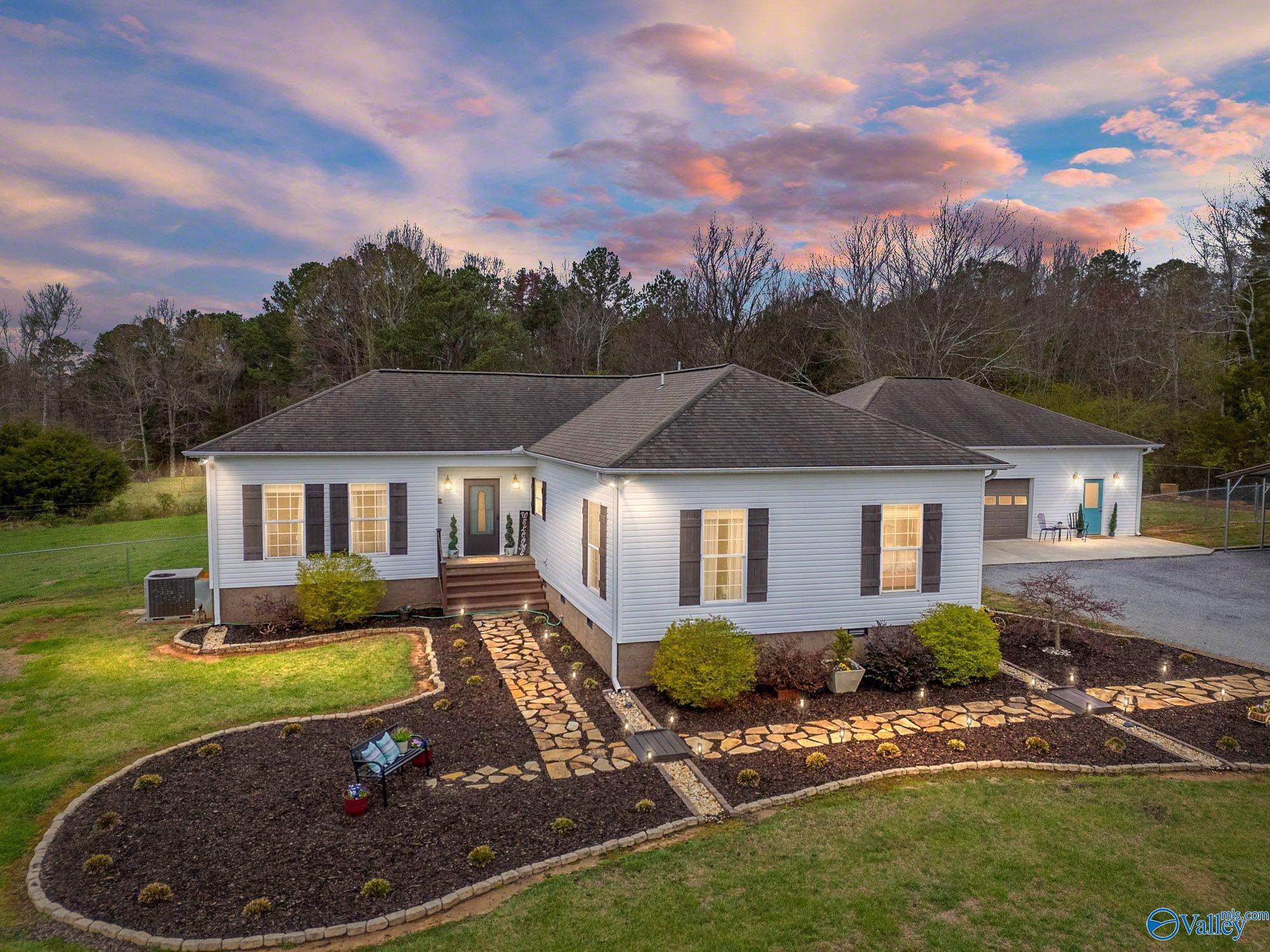 1354 Swearengin Road, Grant, Alabama image 1