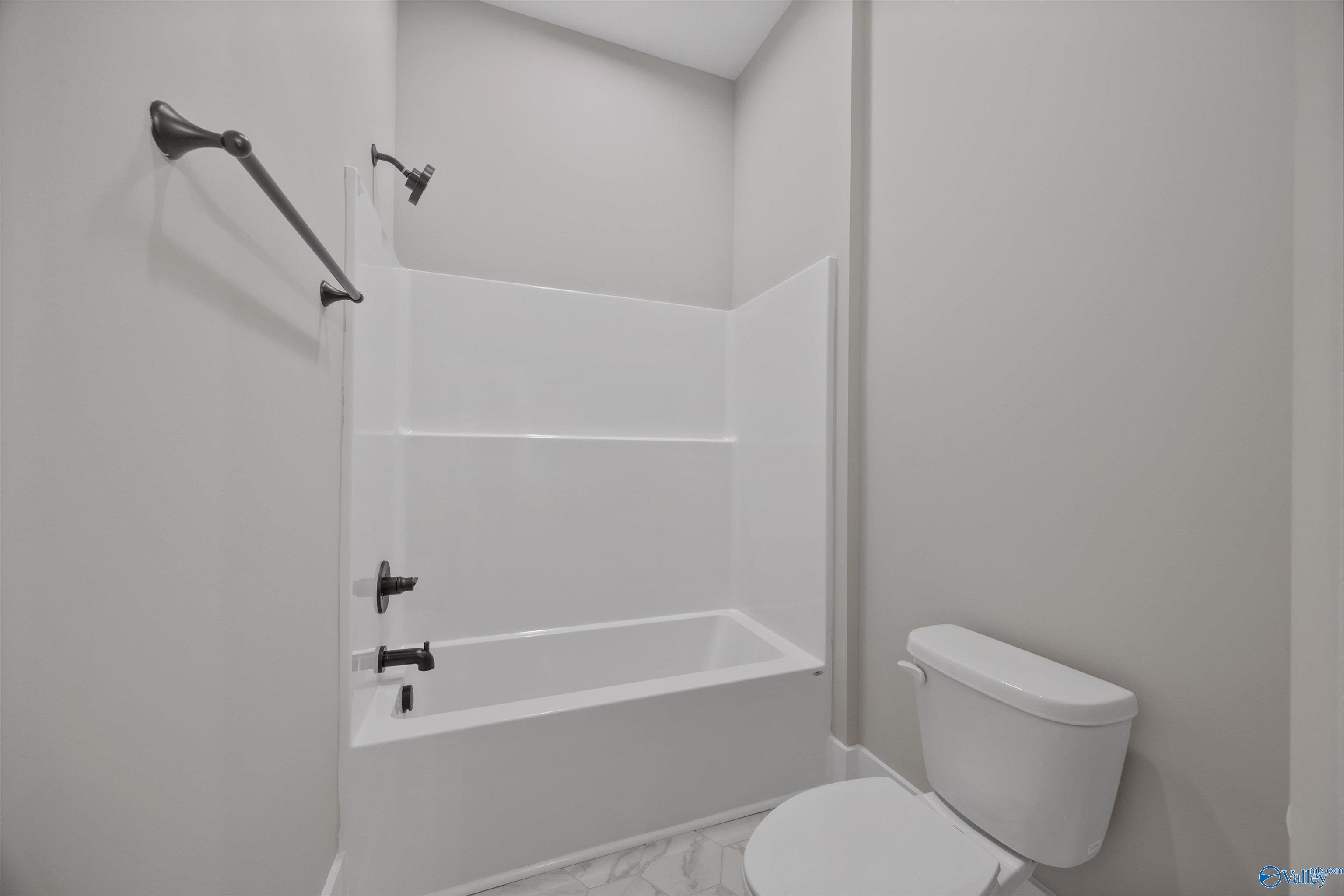 185 N Greenway Drive, Trinity, Alabama image 32