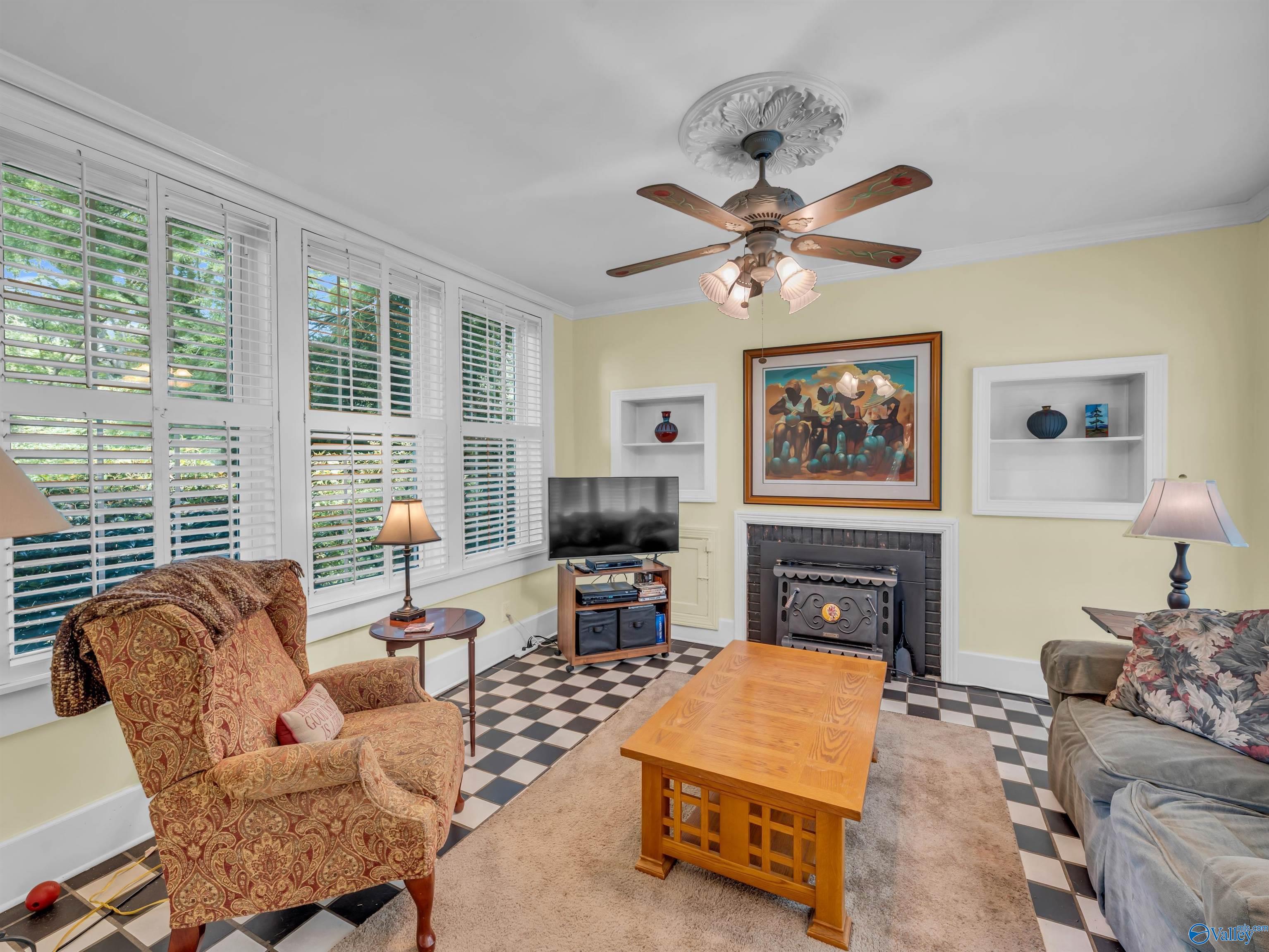 Scottsboro, Alabama 35768, United States, 4 Bedrooms Bedrooms, ,3 BathroomsBathrooms,Residential,Active,173812