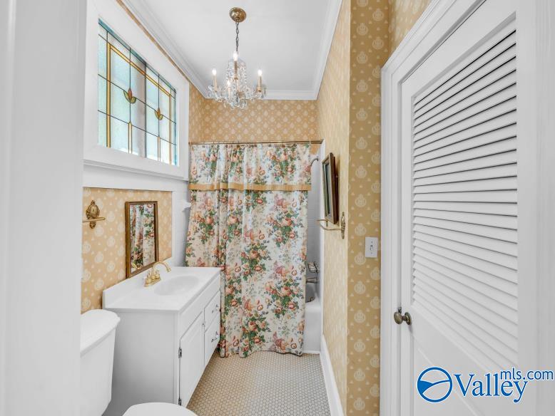 Scottsboro, Alabama 35768, United States, 4 Bedrooms Bedrooms, ,3 BathroomsBathrooms,Residential,Active,173812