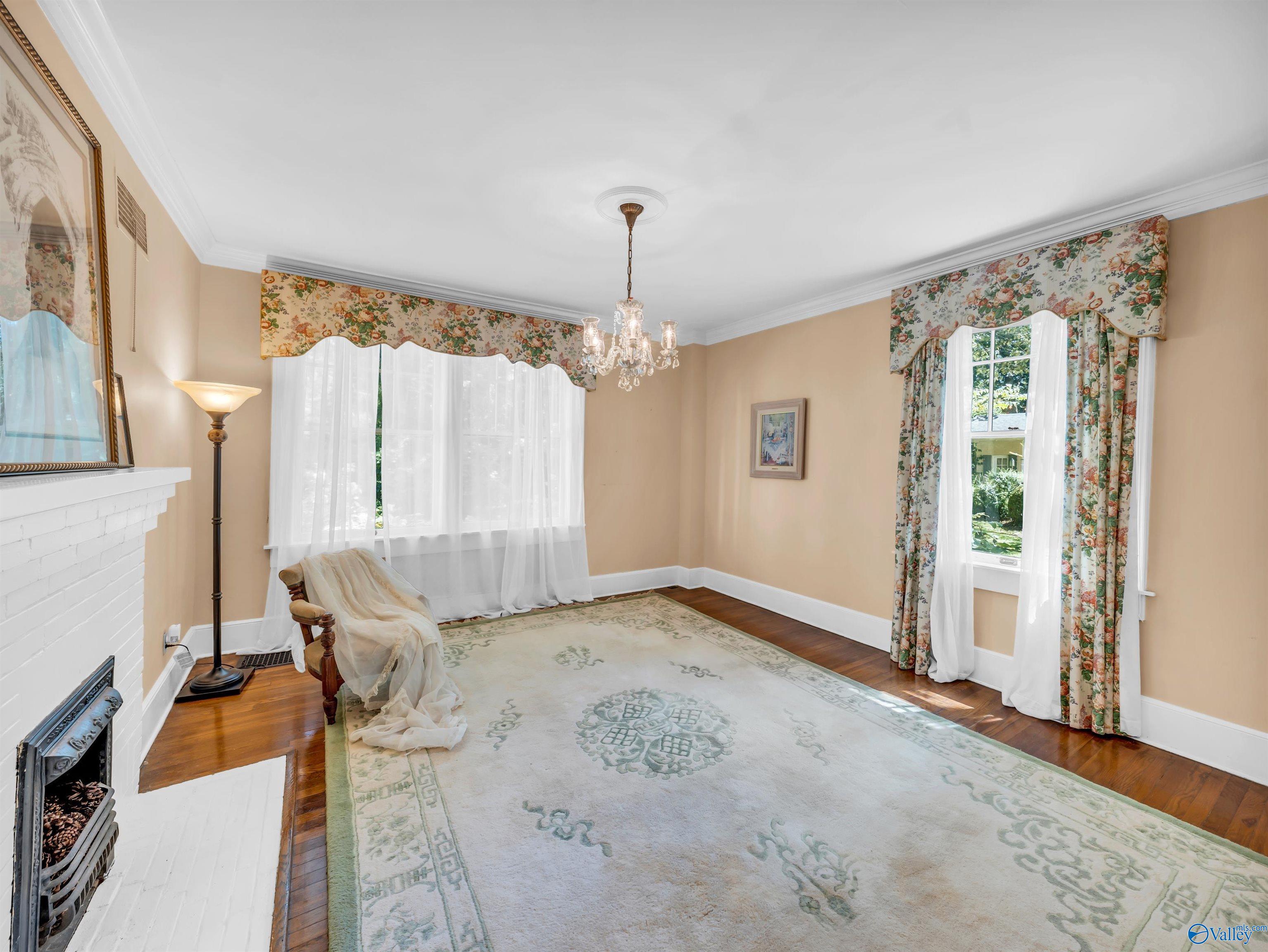 Scottsboro, Alabama 35768, United States, 4 Bedrooms Bedrooms, ,3 BathroomsBathrooms,Residential,Active,173812