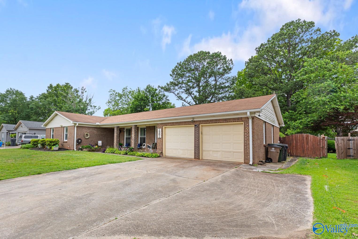 1301 Terrehaute Avenue, Decatur, Alabama image 3