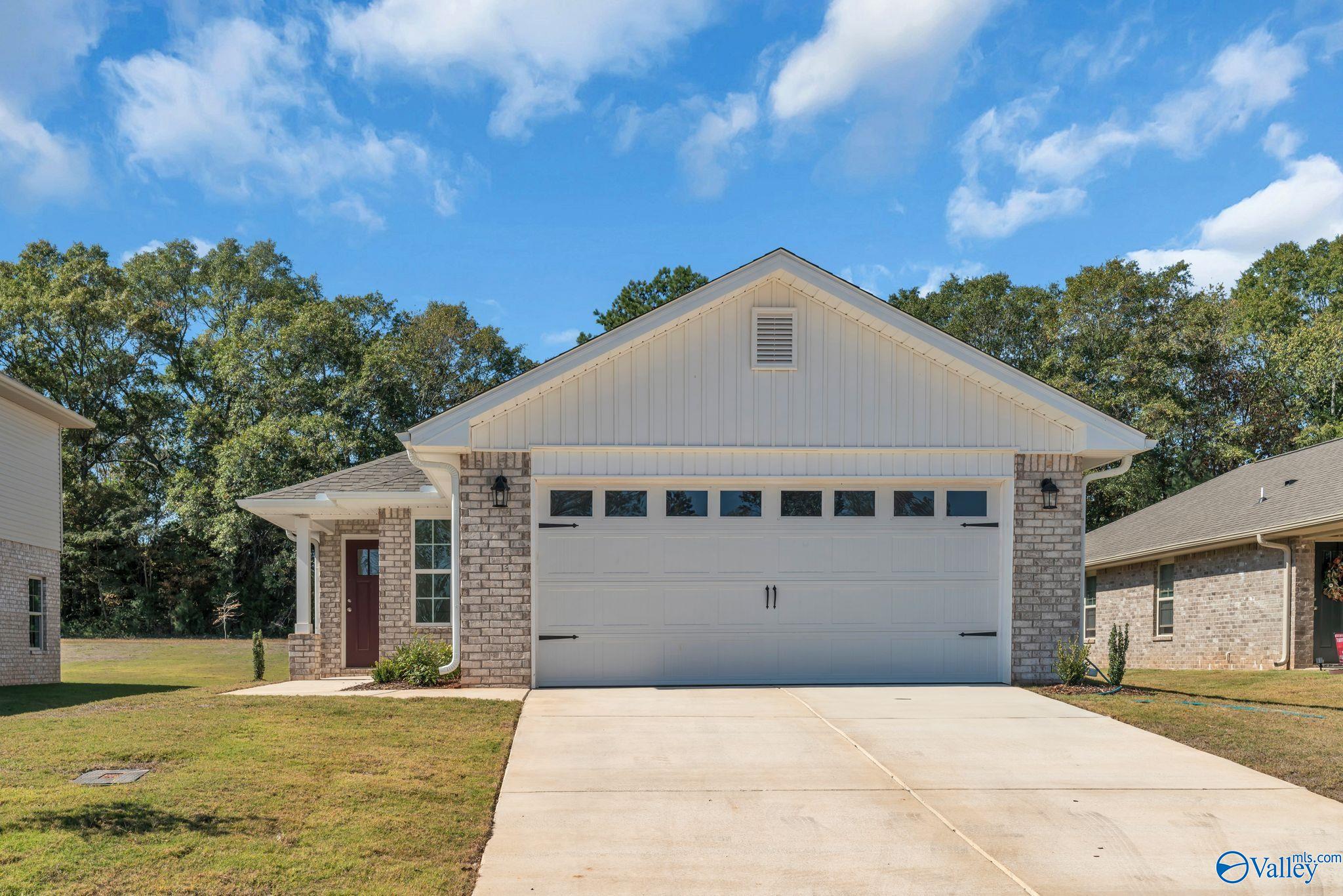 15454 Lapwing Cove, Athens, Alabama image 1