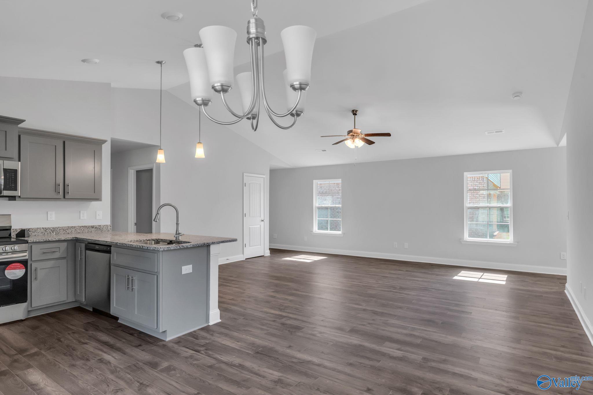 15454 Lapwing Cove, Athens, Alabama image 7