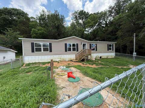 Multifamily For Sale - 4036 Hobbs Island Road<br/> Madison County, Owens Cross Roads, AL 35763