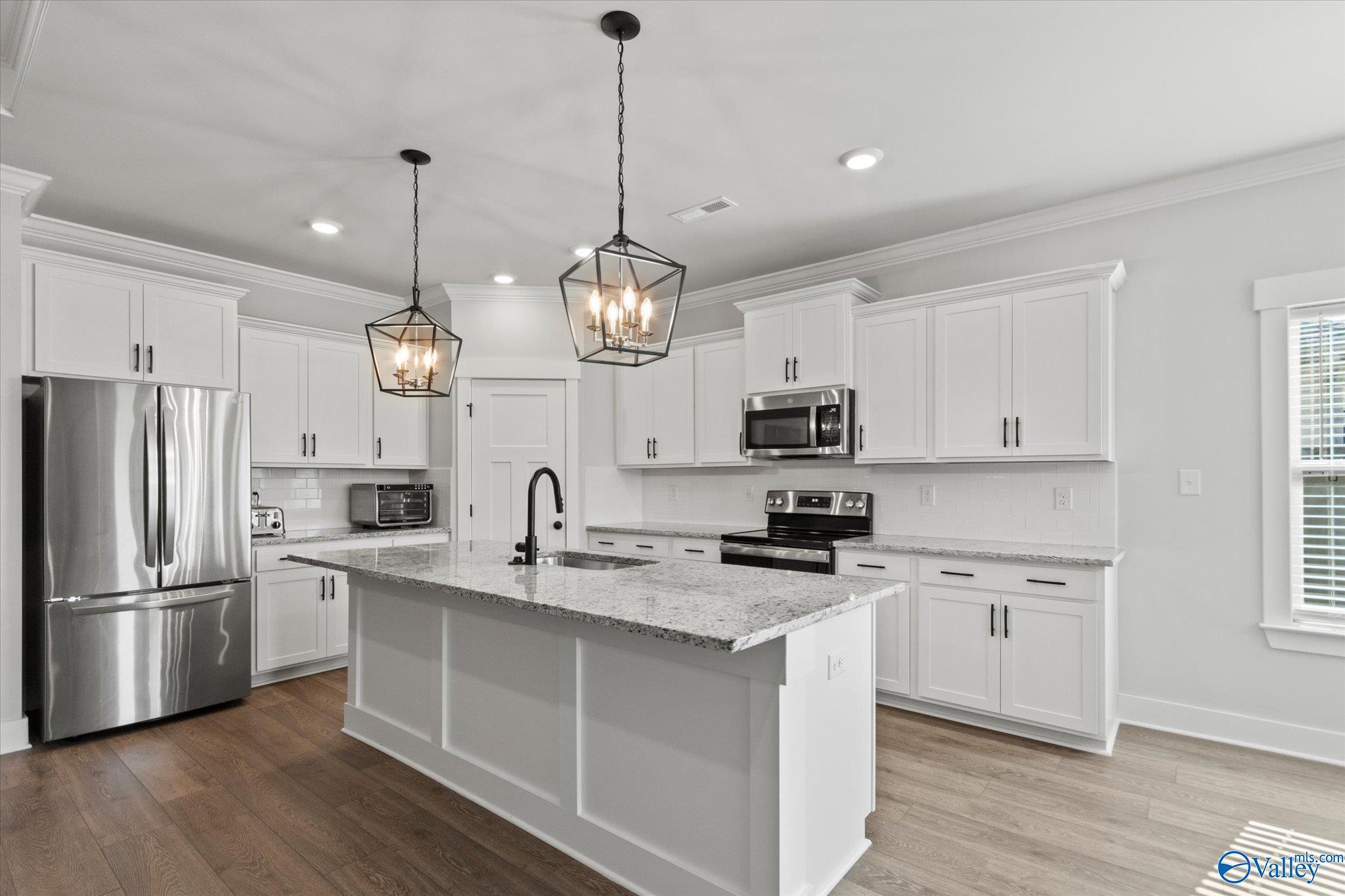 21850 Shearwater Drive, Athens, Alabama image 17