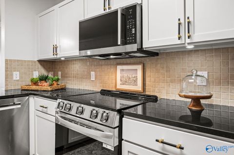 Condo For Sale - 401 20th Street #410<br/> Birmingham, AL 35233