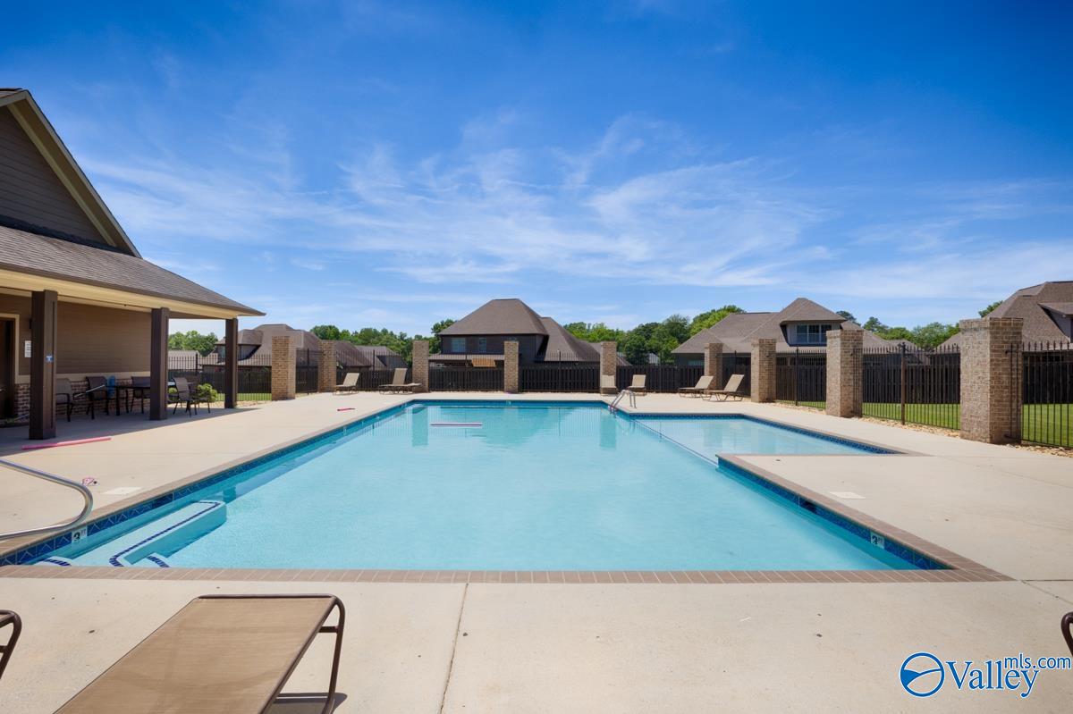 22577 Bluffview Drive