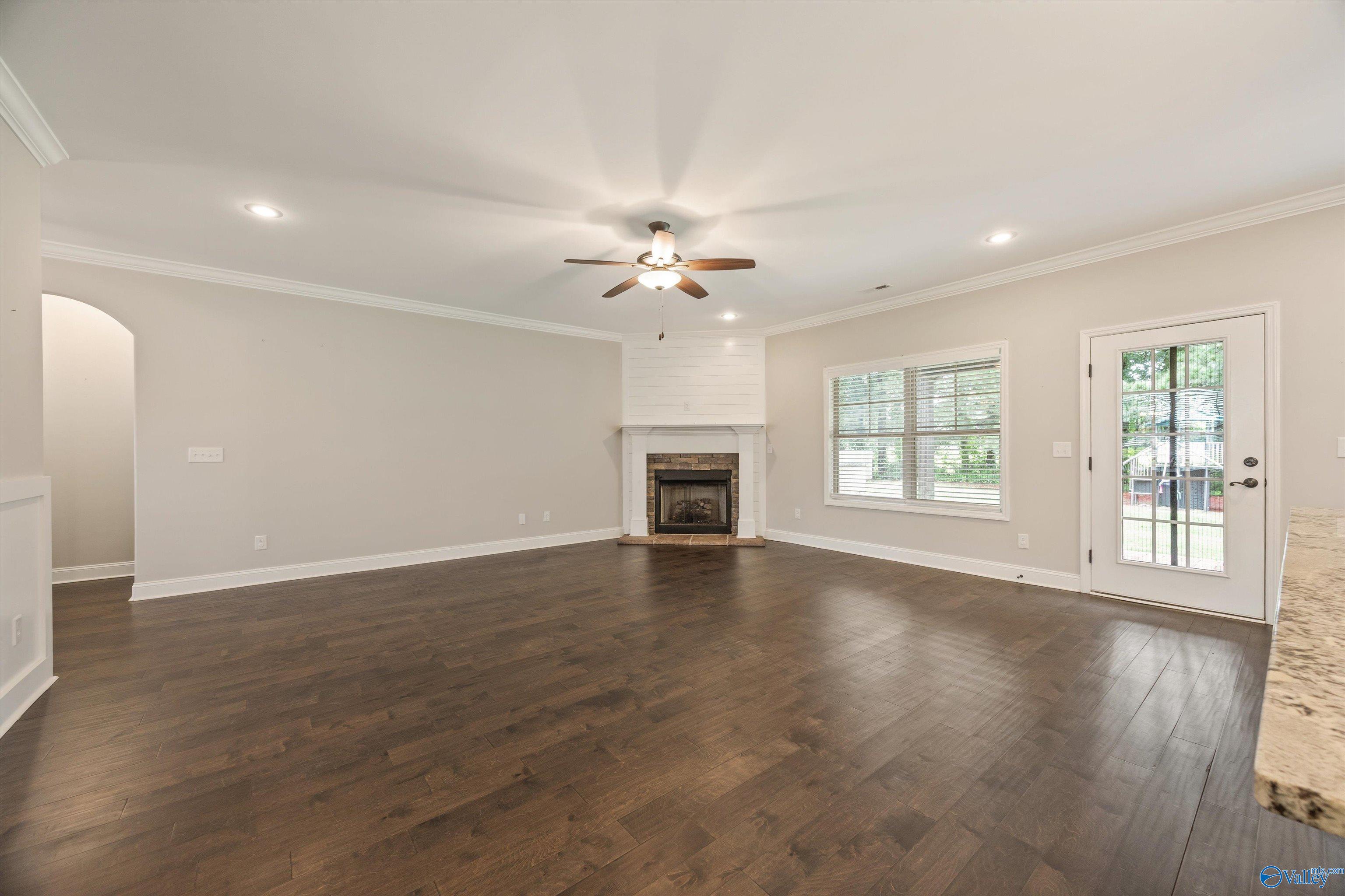 15414 Craft Lane