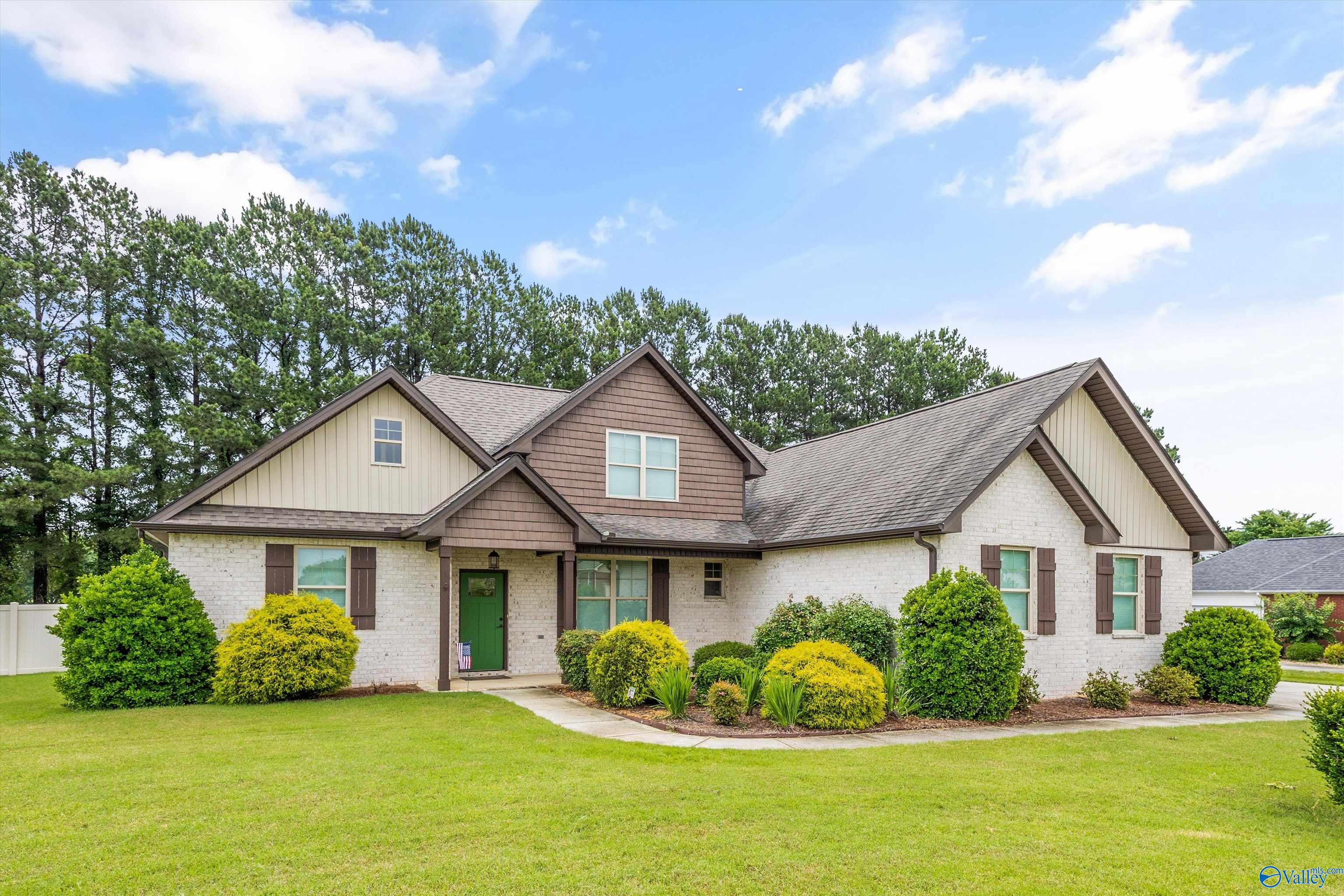 15414 Craft Lane