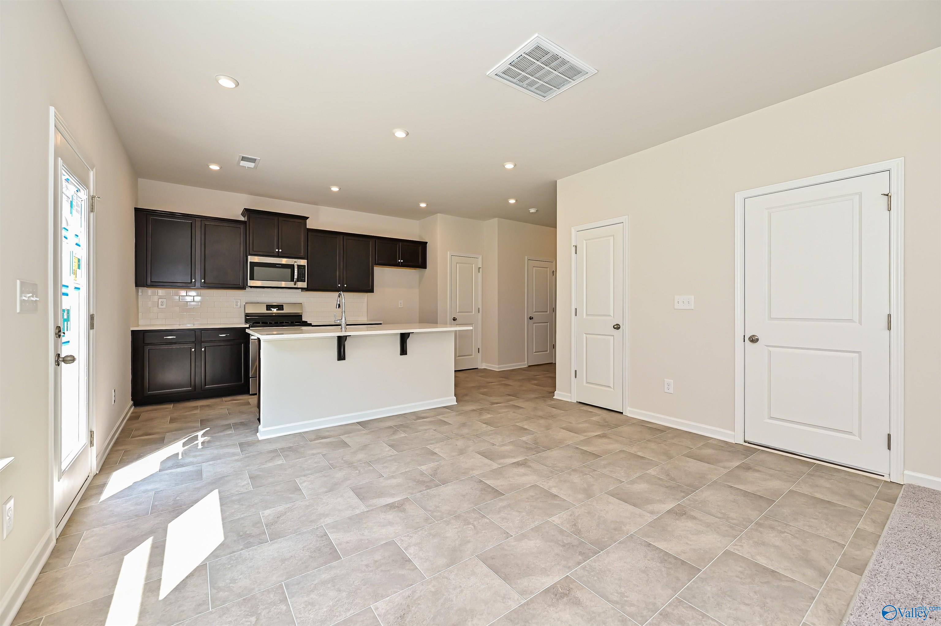 20344 Nightingale Drive, Athens, Alabama image 10