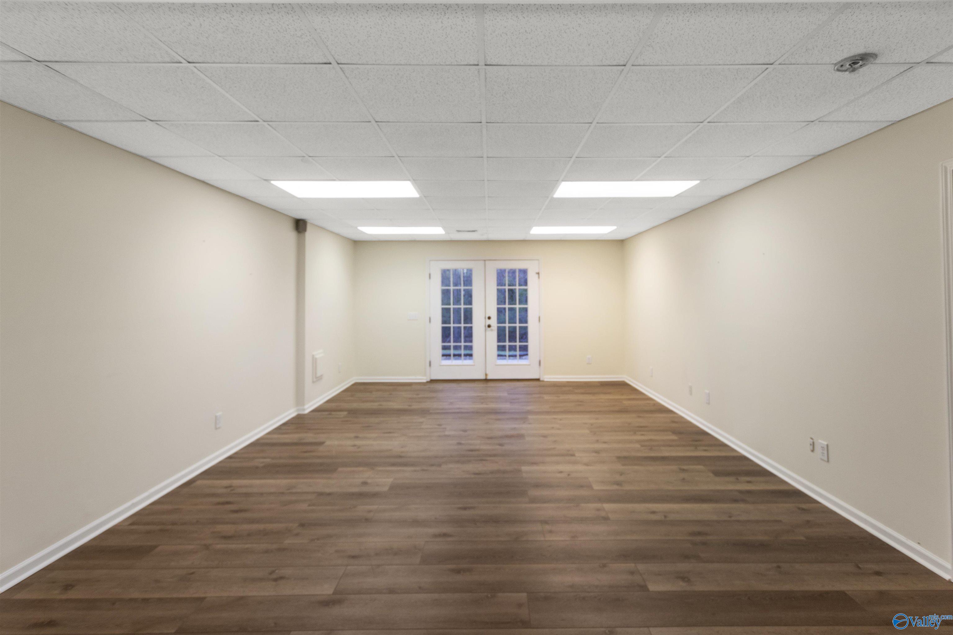 1033 Edgewood Circle, Arab, Alabama image 20
