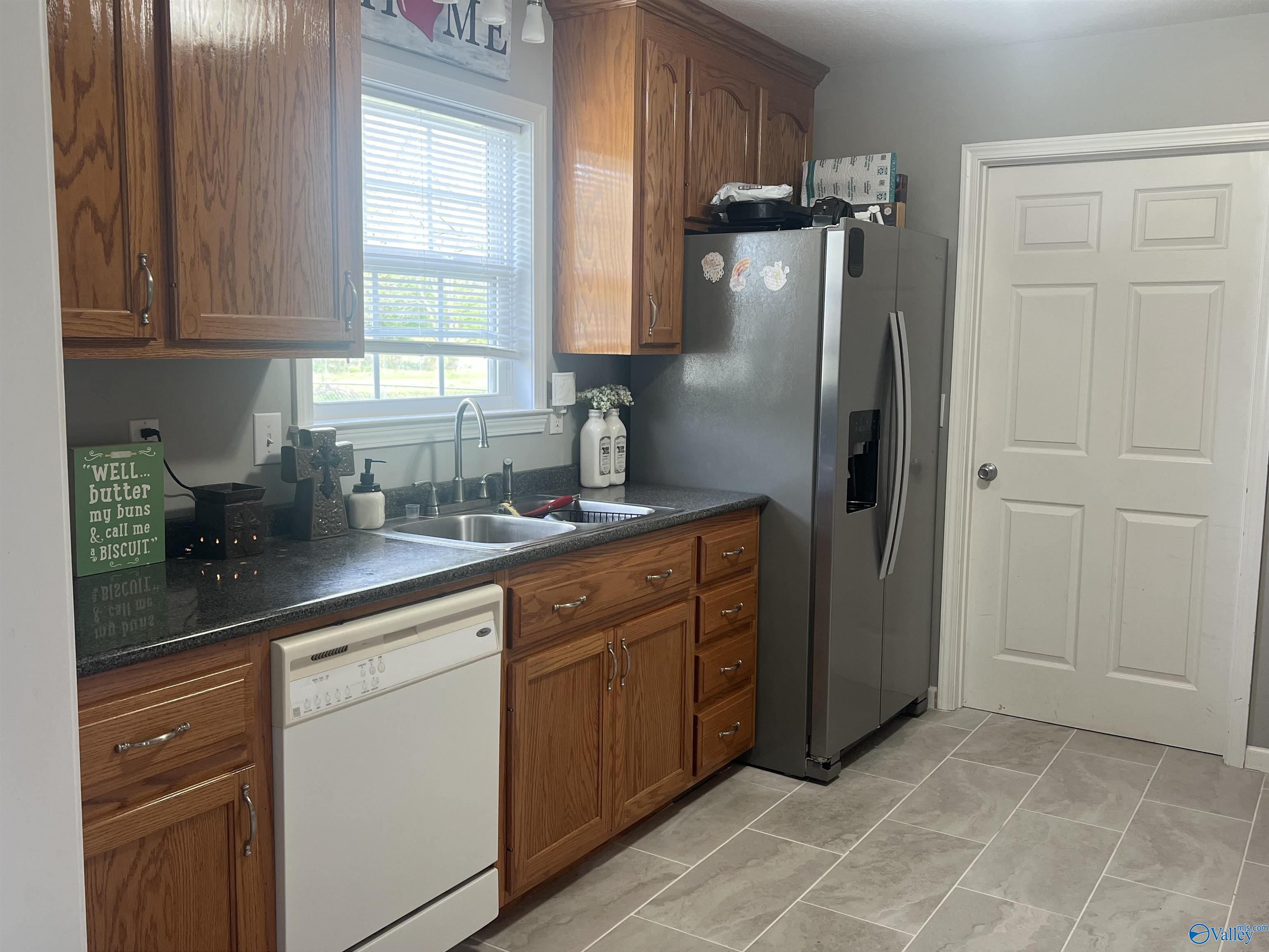653 Halston Road, Arab, Alabama image 6