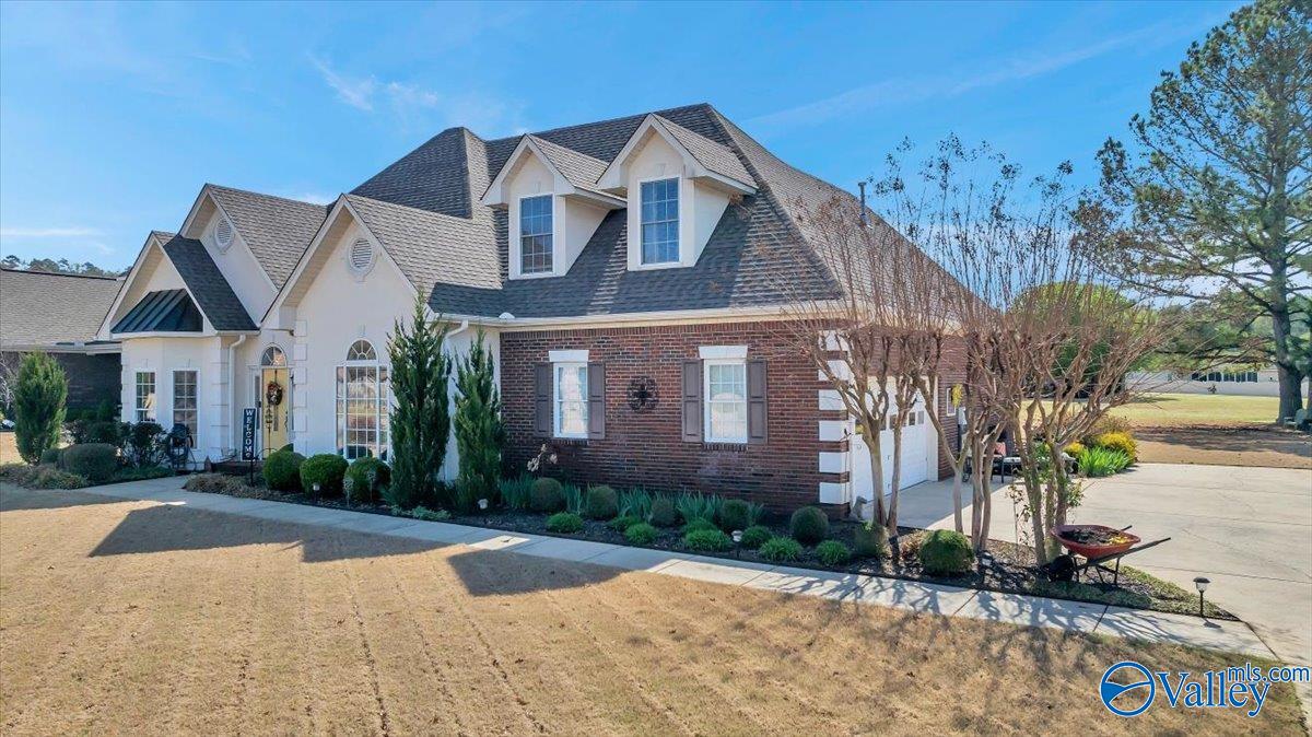 2621 Summerwind Drive, Decatur, Alabama image 2