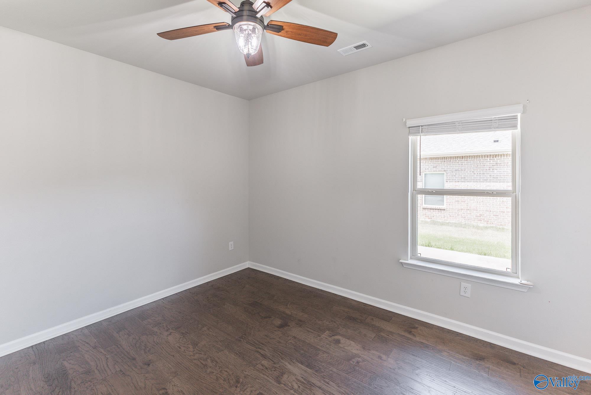 7040 Regency Lane, Gurley, Alabama image 27