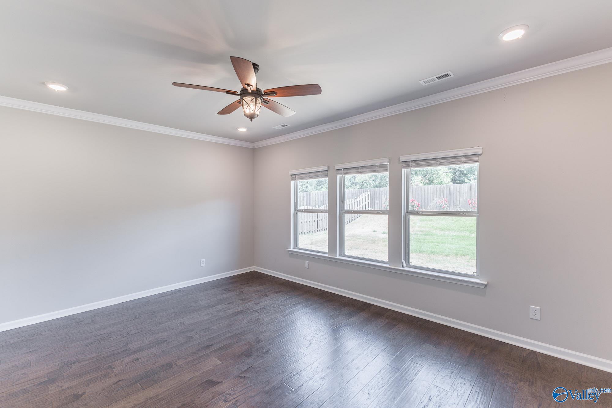 7040 Regency Lane, Gurley, Alabama image 19
