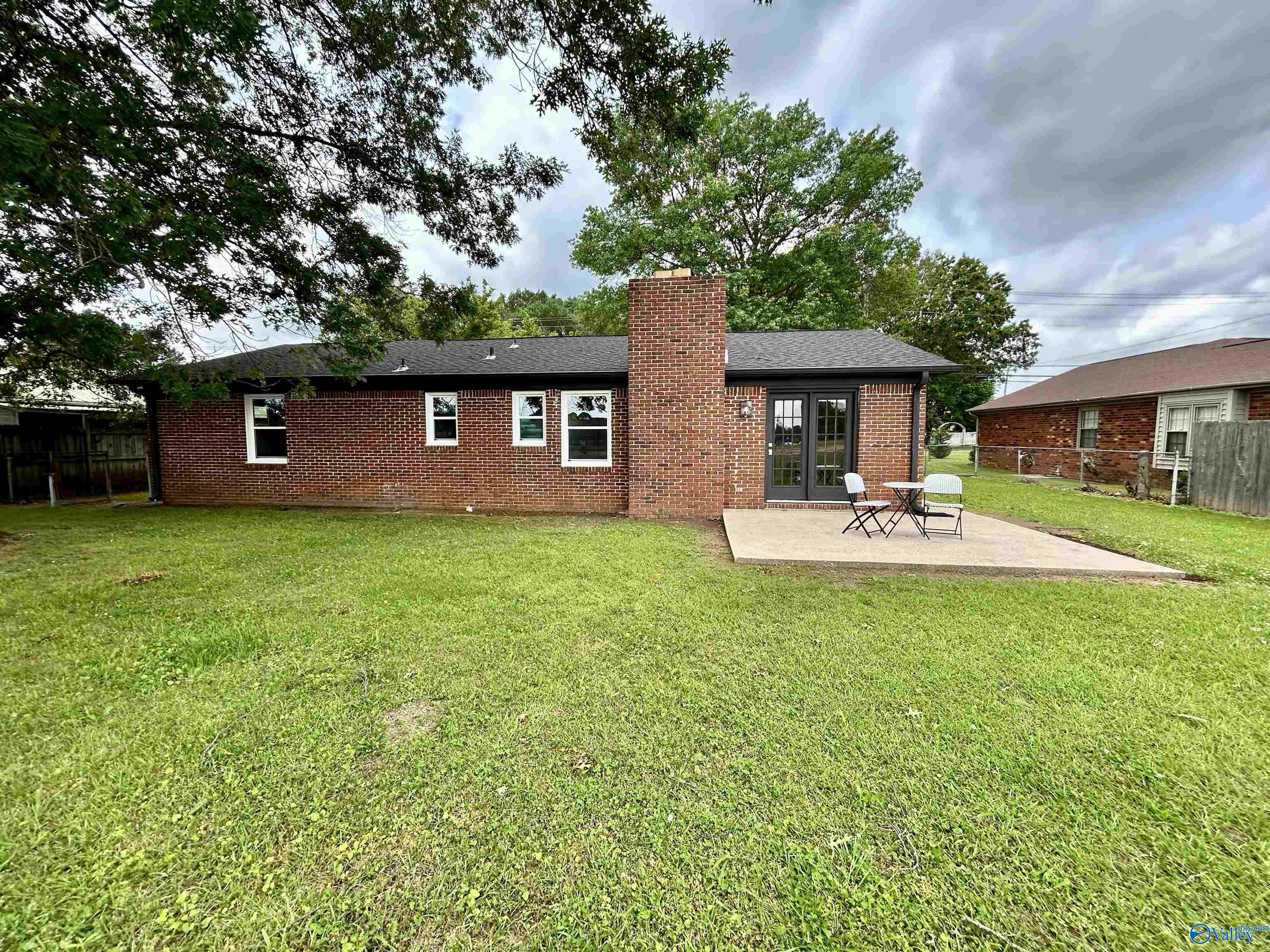 2704 Mctavish Avenue, Decatur, Alabama image 30
