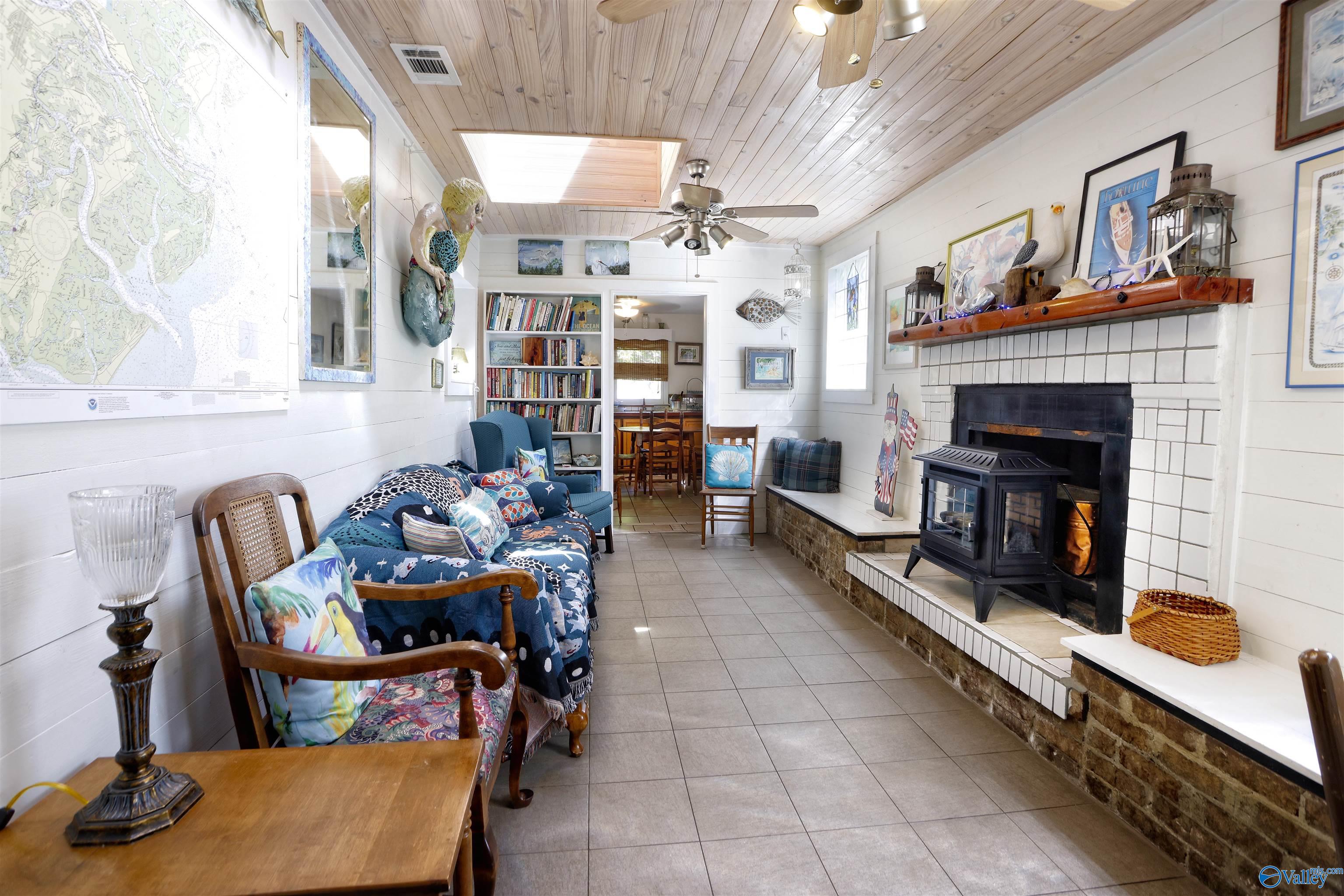 1411 Jones Avenue, Tybee Island, Georgia image 2
