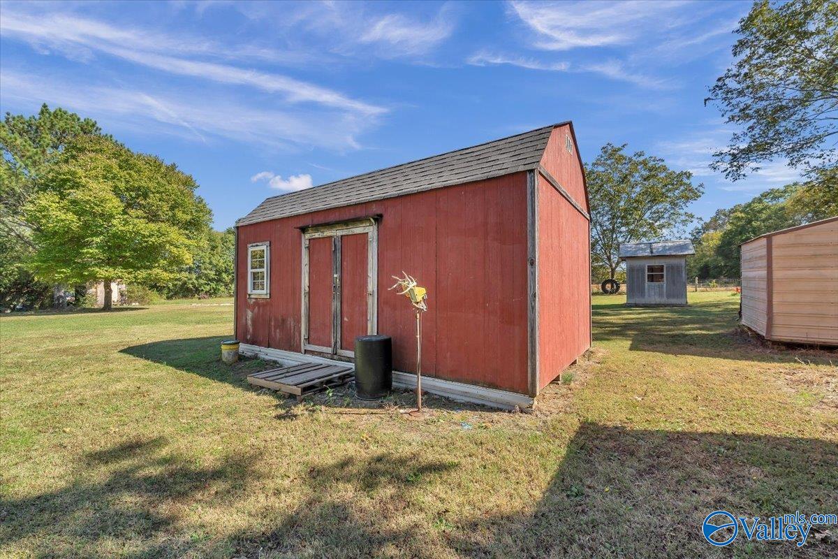 1527 Butter And Egg Road, Hazel Green, Alabama image 7