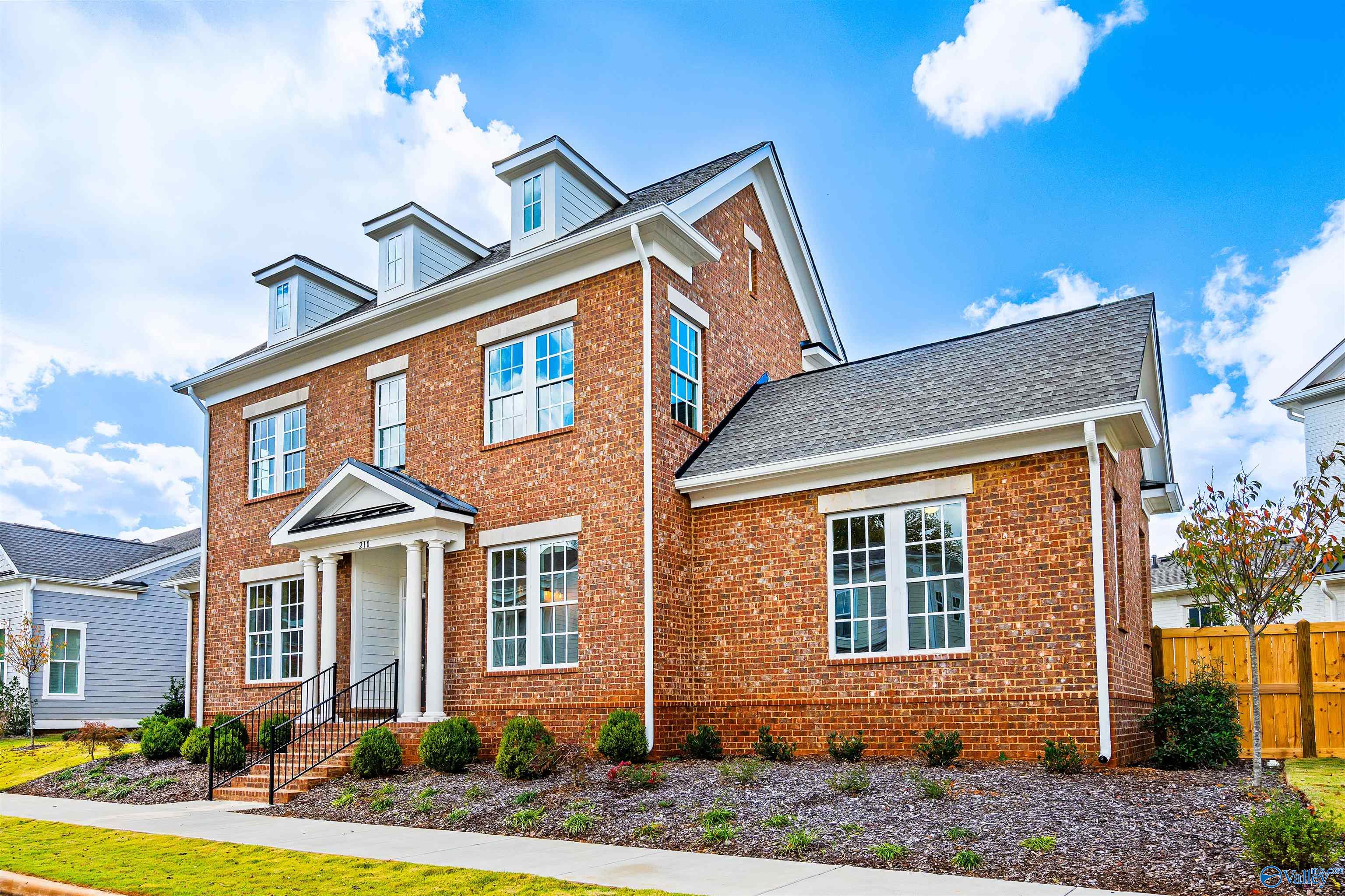 210 Saint Louis Street