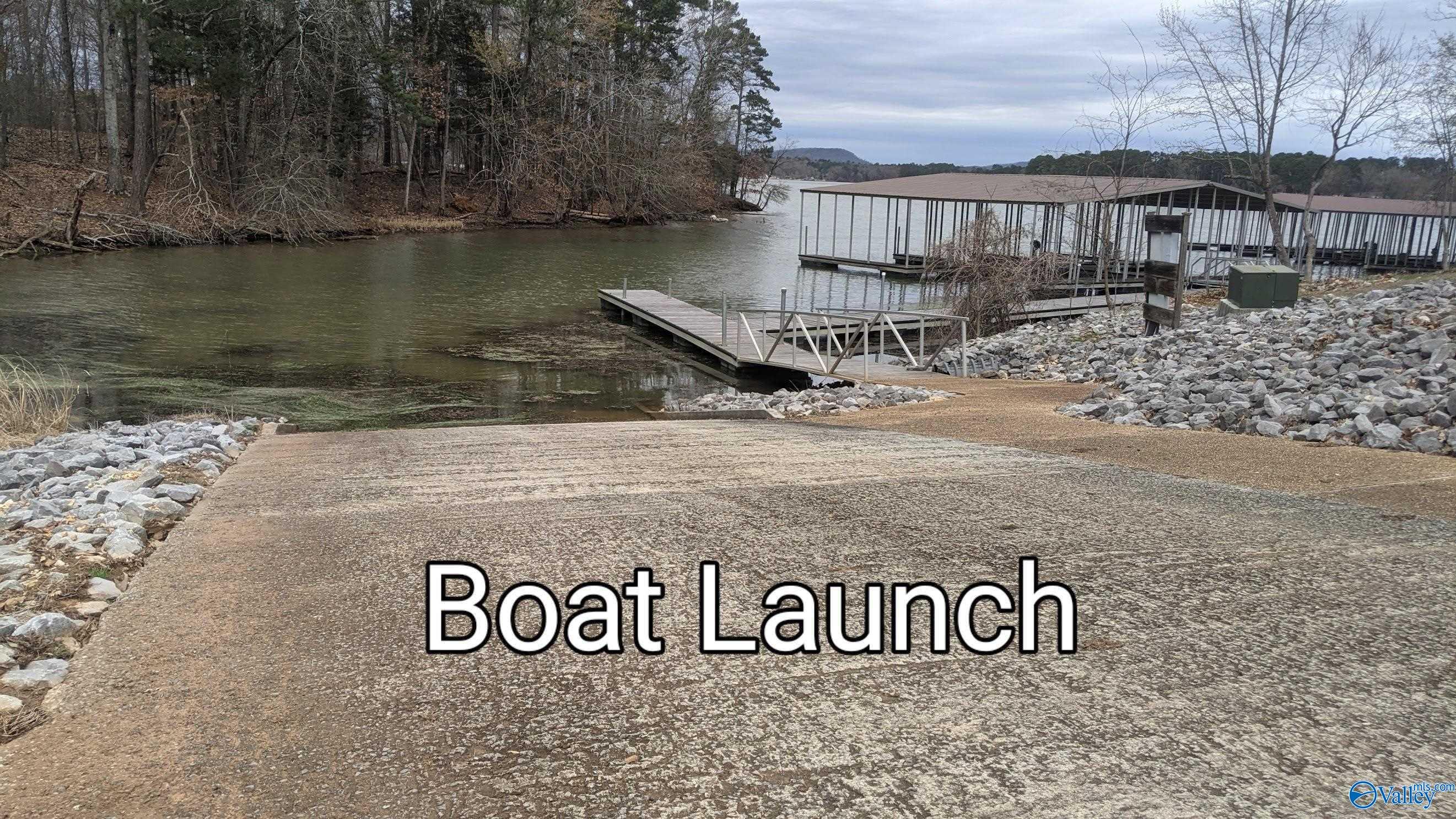 Scottsboro, Alabama, 35769, United States, 5 Bedrooms Bedrooms, ,7 BathroomsBathrooms,Residential,Active,2023896