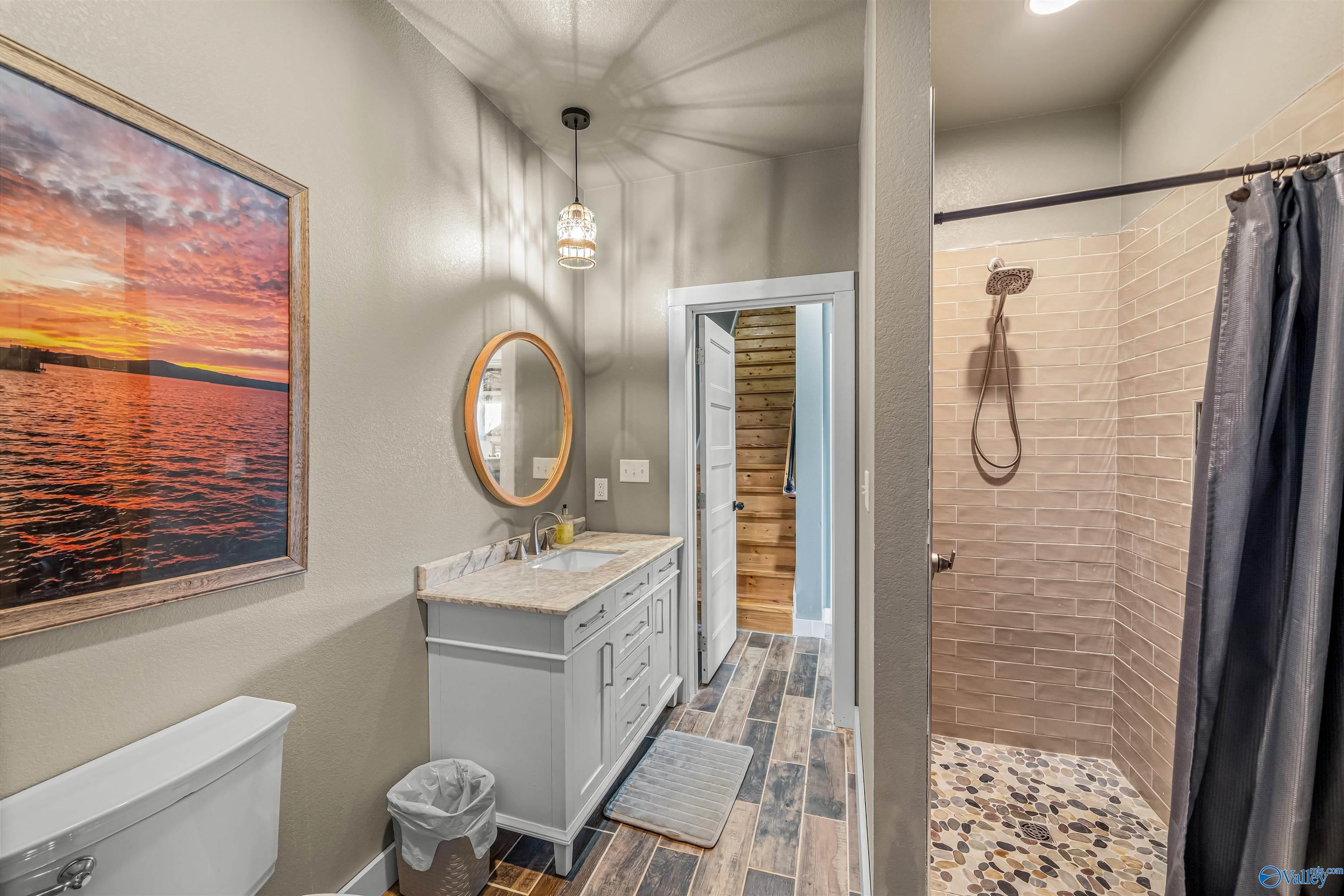 Scottsboro, Alabama, 35769, United States, 5 Bedrooms Bedrooms, ,7 BathroomsBathrooms,Residential,Active,2023896