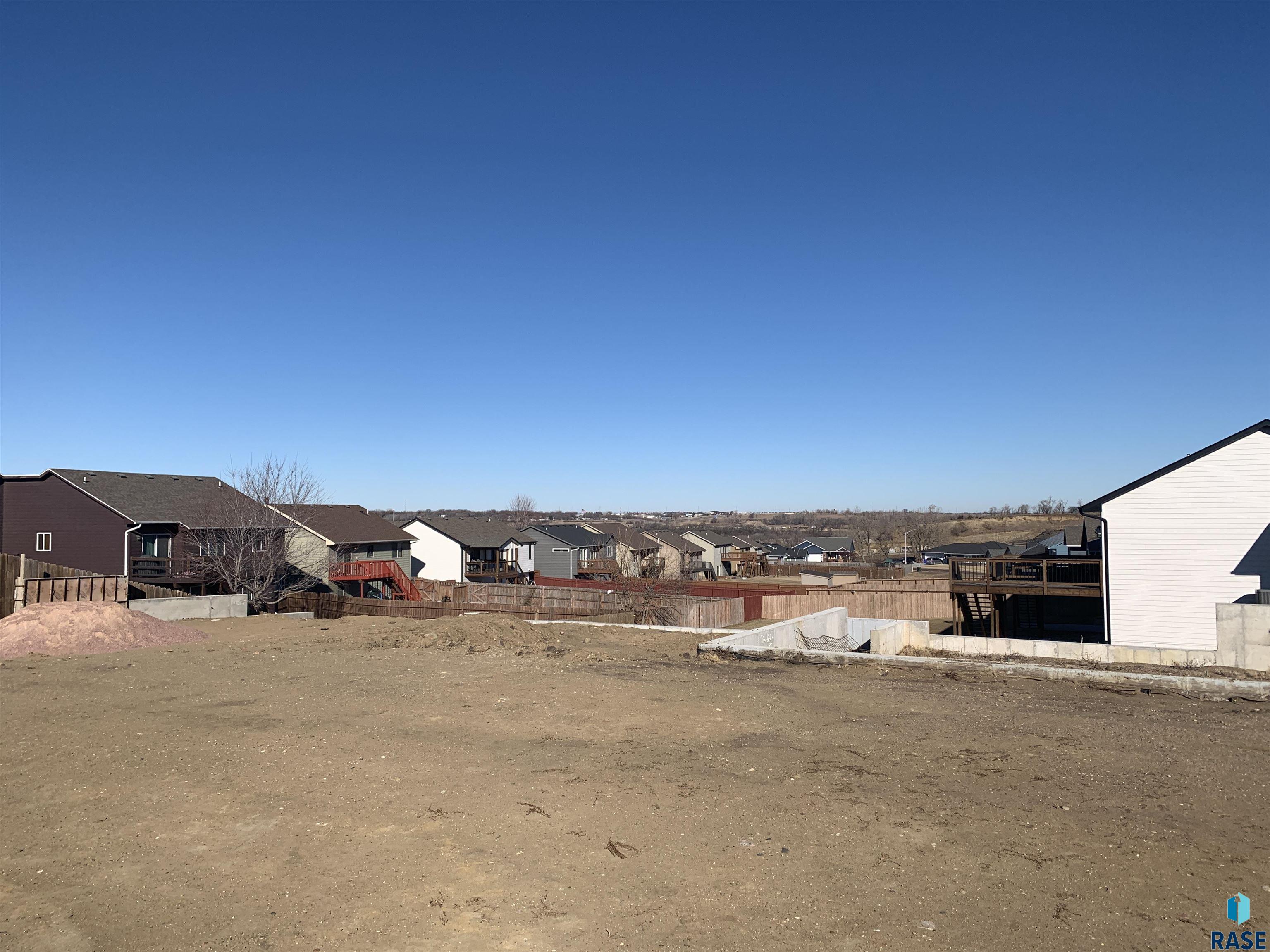 1001 N Archer Ave Avenue, Sioux Falls, South Dakota image 1