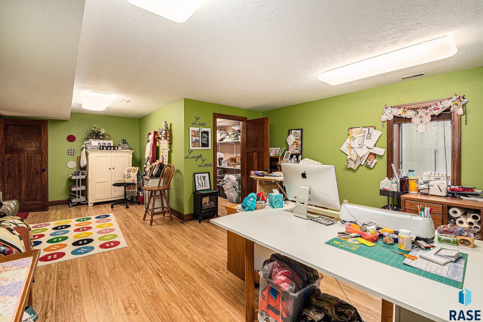 718 Britz Dr Drive, Luverne, Minnesota image 31