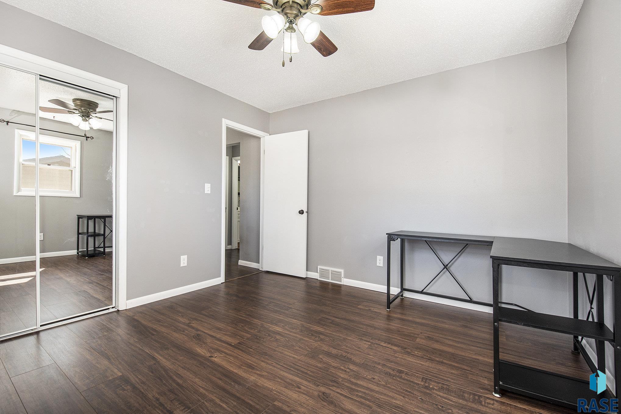 306 N Joseph Ave Avenue, Tea, South Dakota image 17