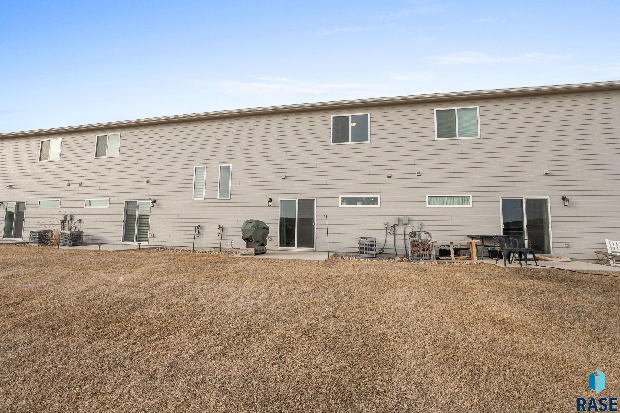 8162 E Tencate Pl Place, Sioux Falls, South Dakota image 25