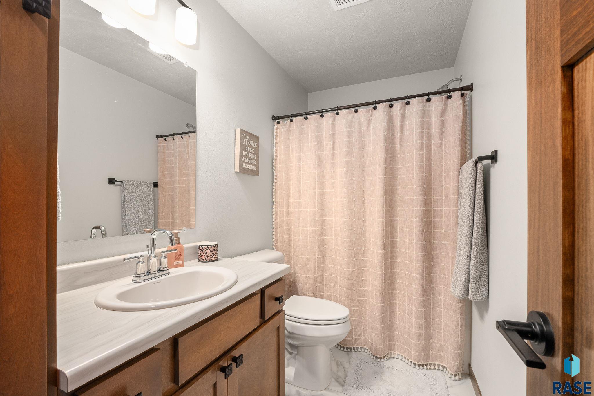 8162 E Tencate Pl Place, Sioux Falls, South Dakota image 17