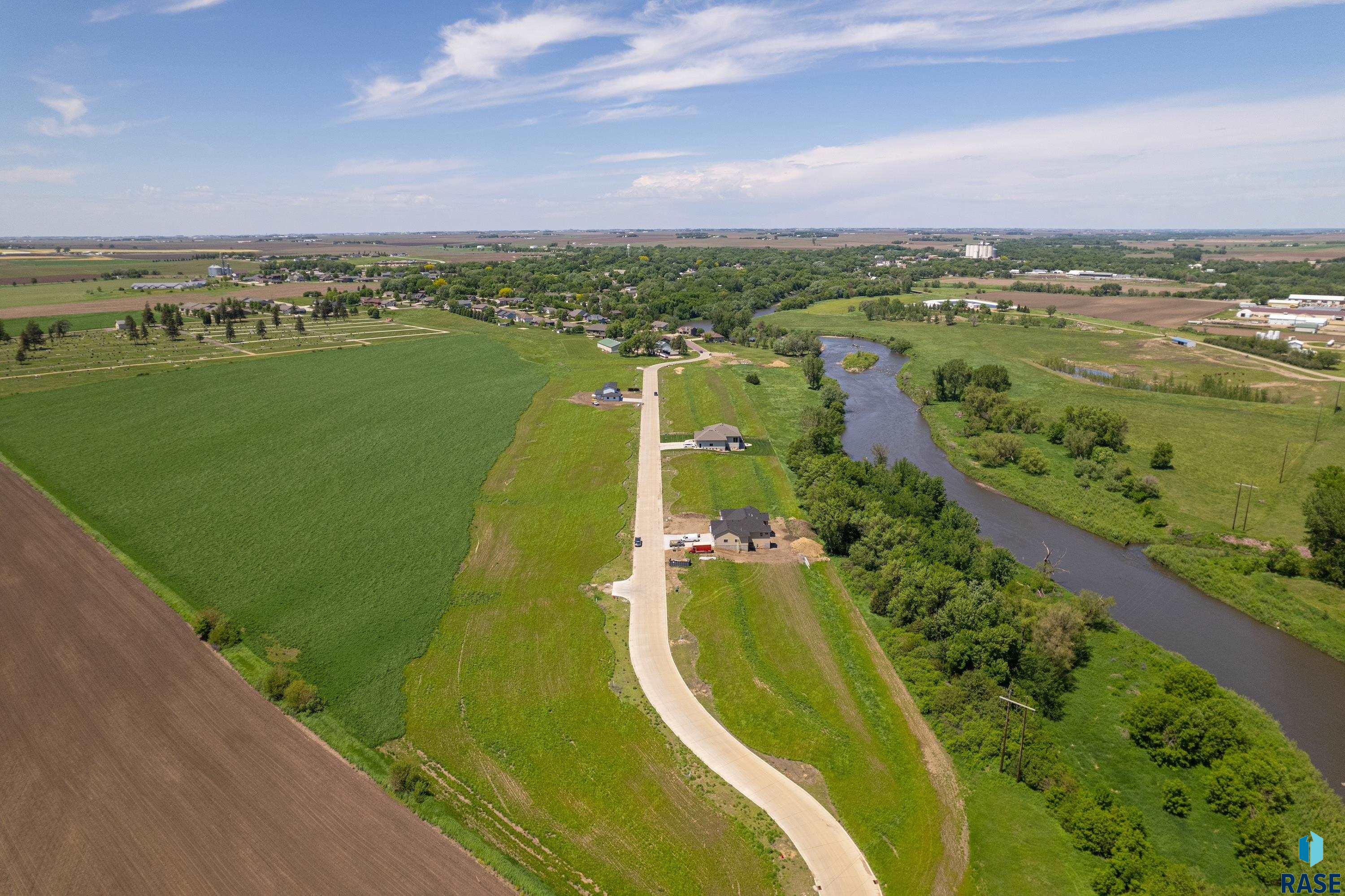 405 Mill Pond Rd Road, Rock Rapids, Iowa image 4