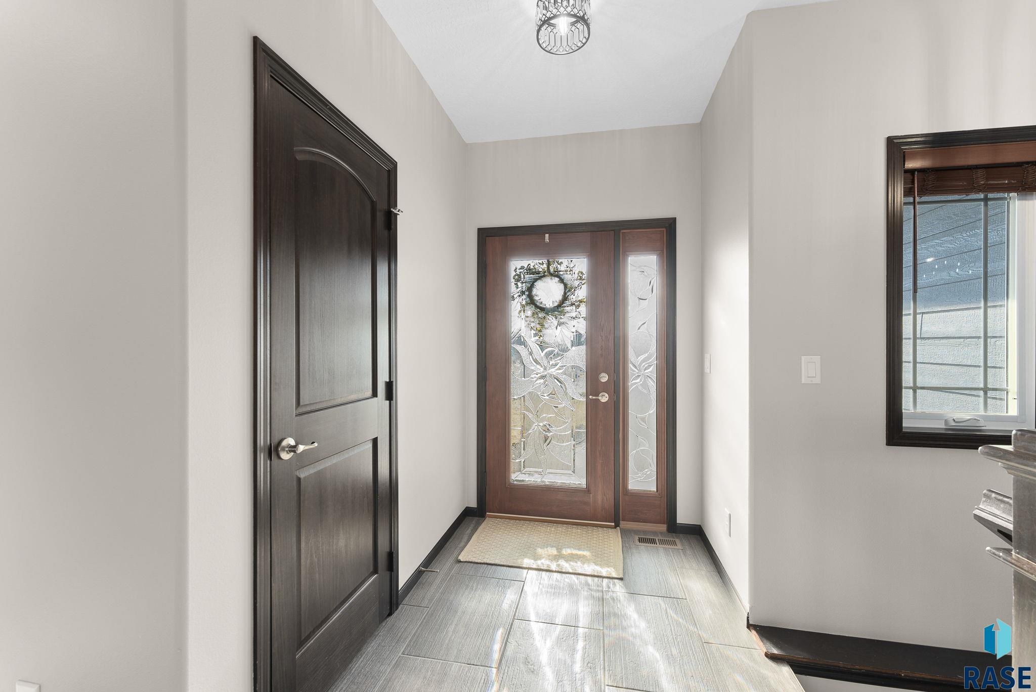 4200 W Mindy Cir Circle, Sioux Falls, South Dakota image 6