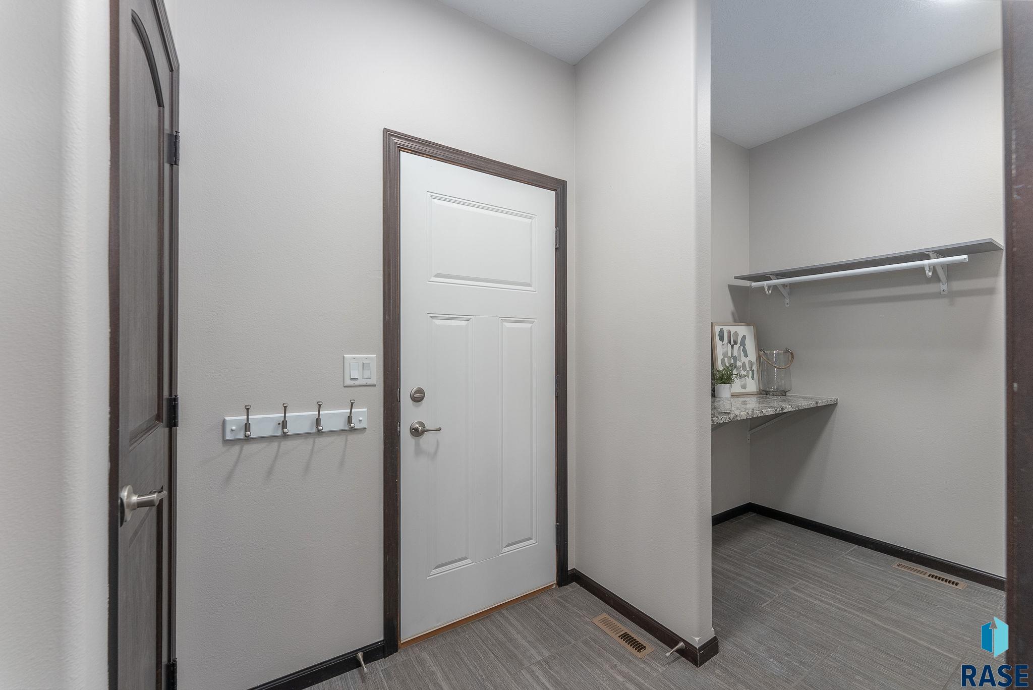 4200 W Mindy Cir Circle, Sioux Falls, South Dakota image 36
