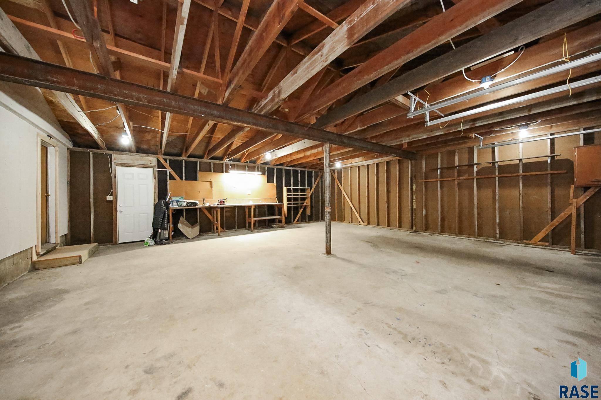 912 E 3rd St Street, Canton, South Dakota image 14