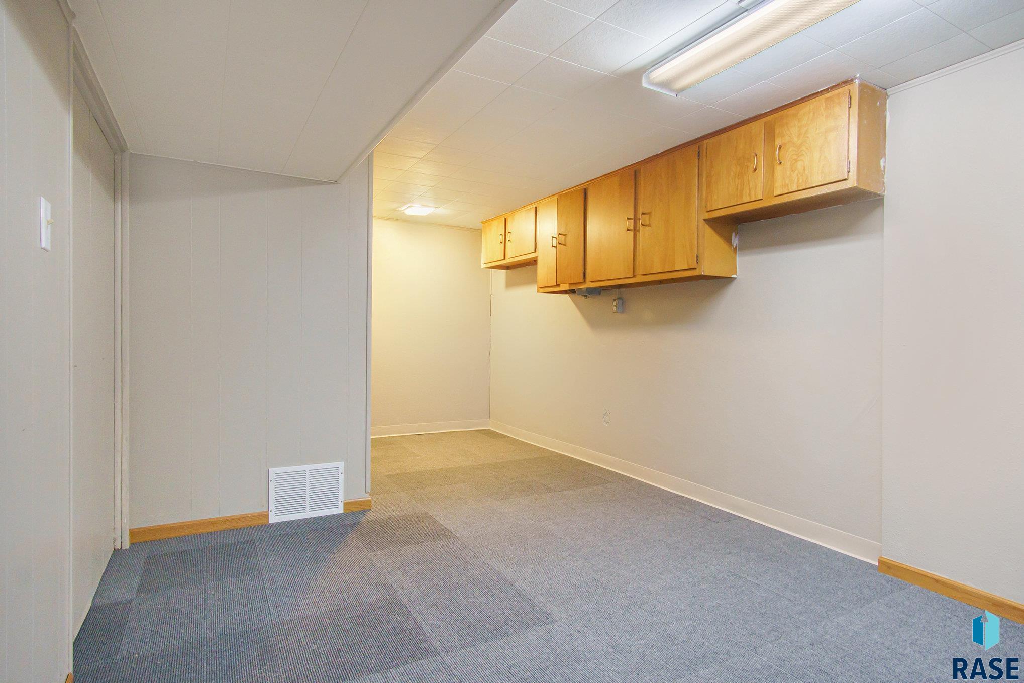 804 S Jessica Ave Avenue, Sioux Falls, New Jersey image 19