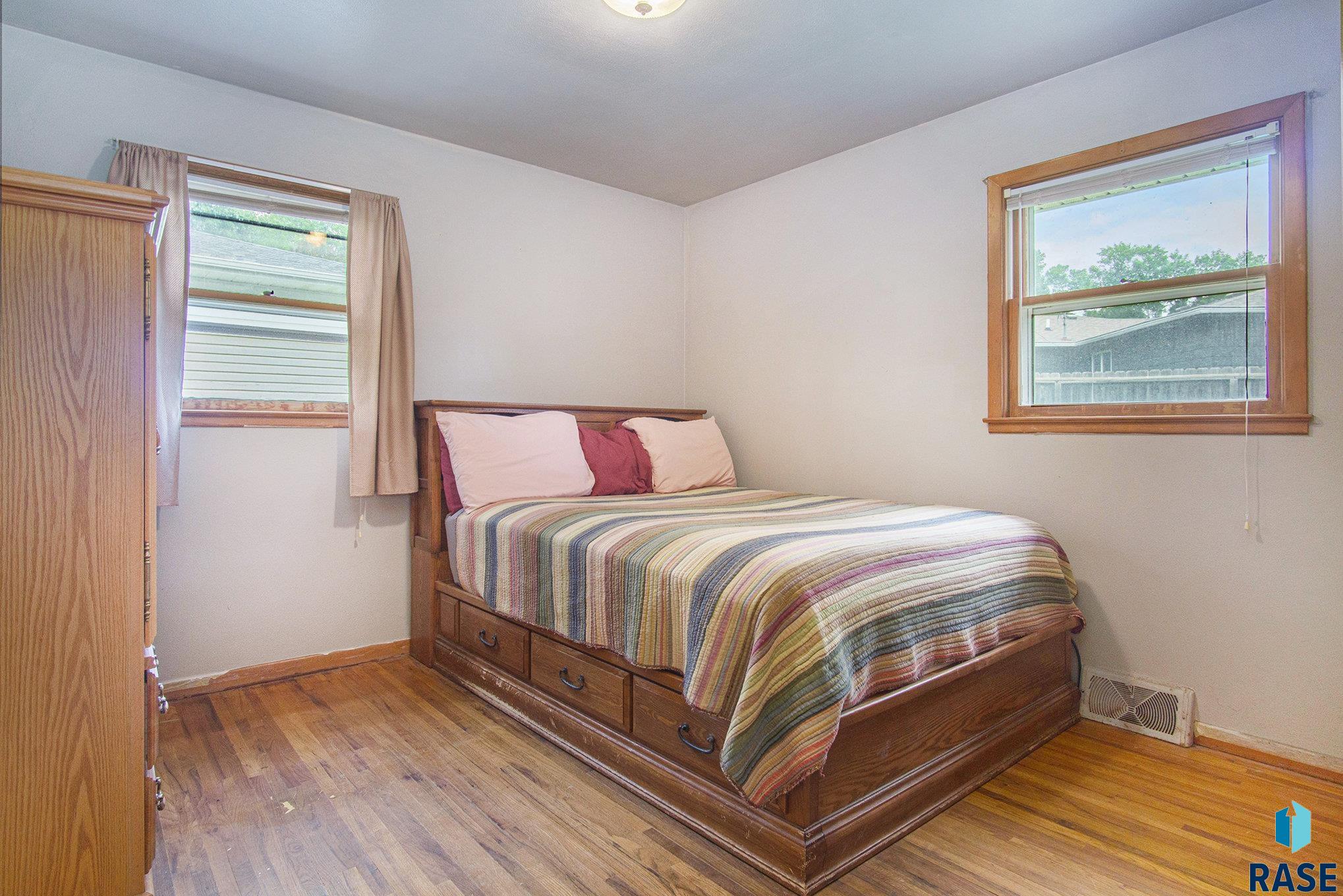 804 S Jessica Ave Avenue, Sioux Falls, New Jersey image 12