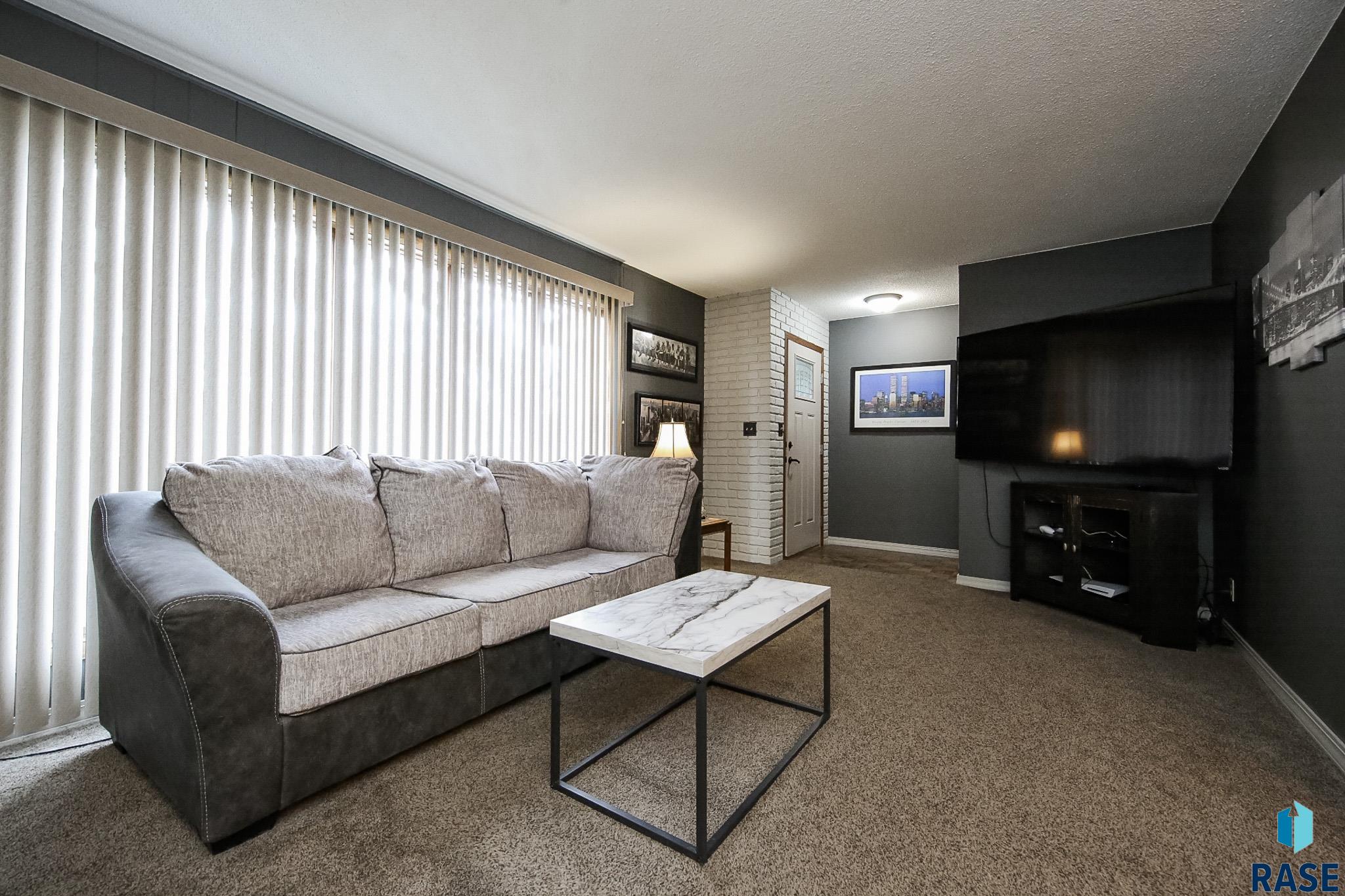 2612 S Willow Ave Avenue, Sioux Falls, Texas image 4